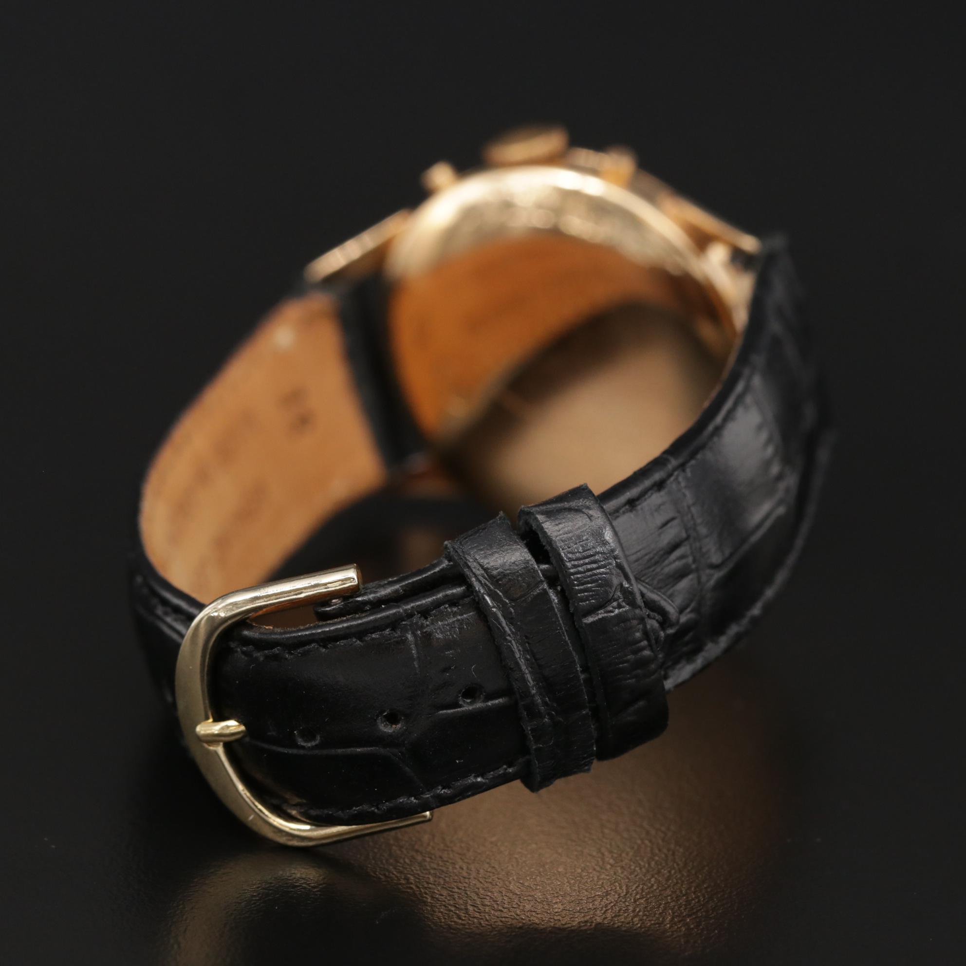 Vintage Breitling 18K Yellow Gold Watch