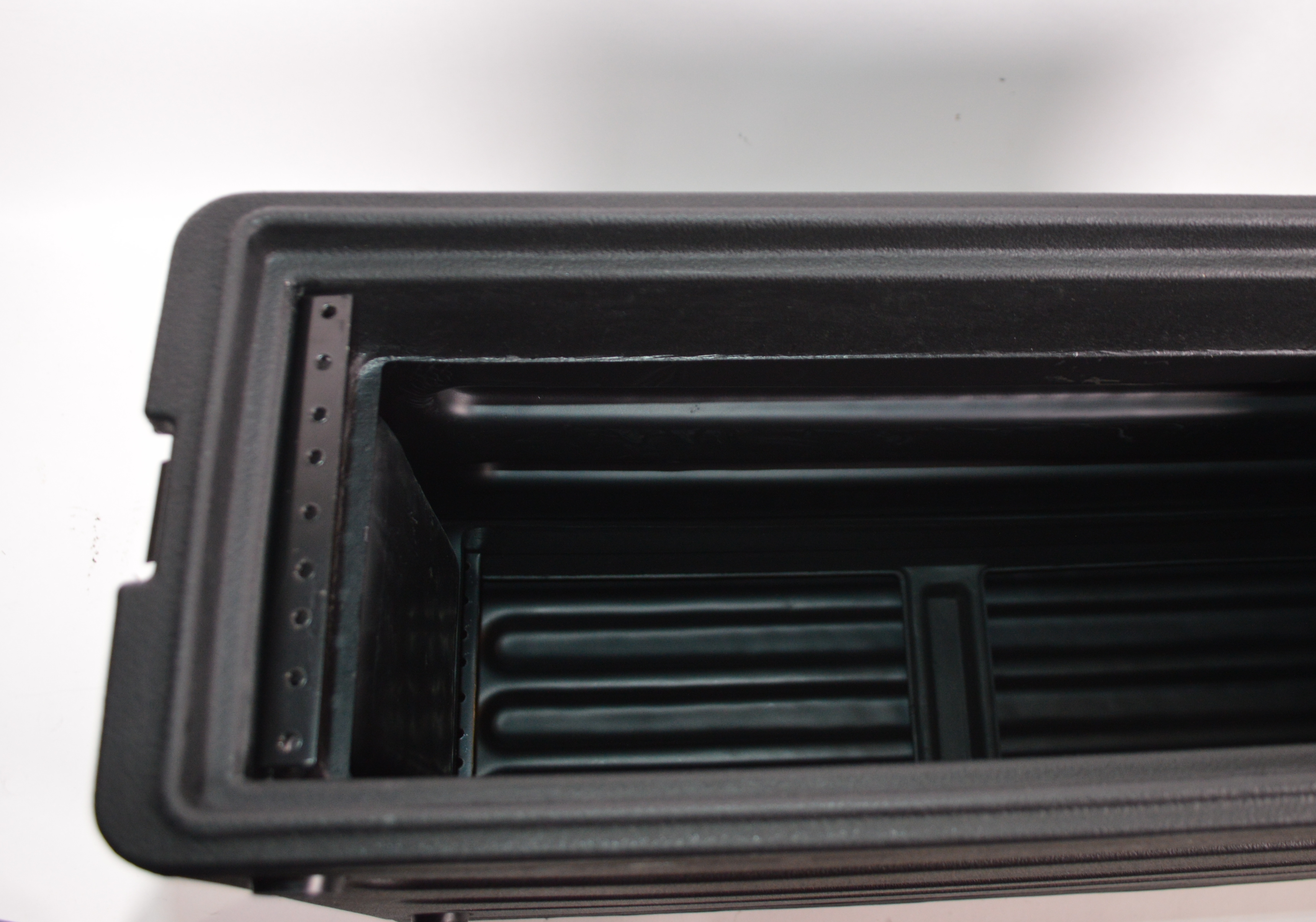 SKB 1SKB-R3S Roto-Molded Shallow 3U Rack Case