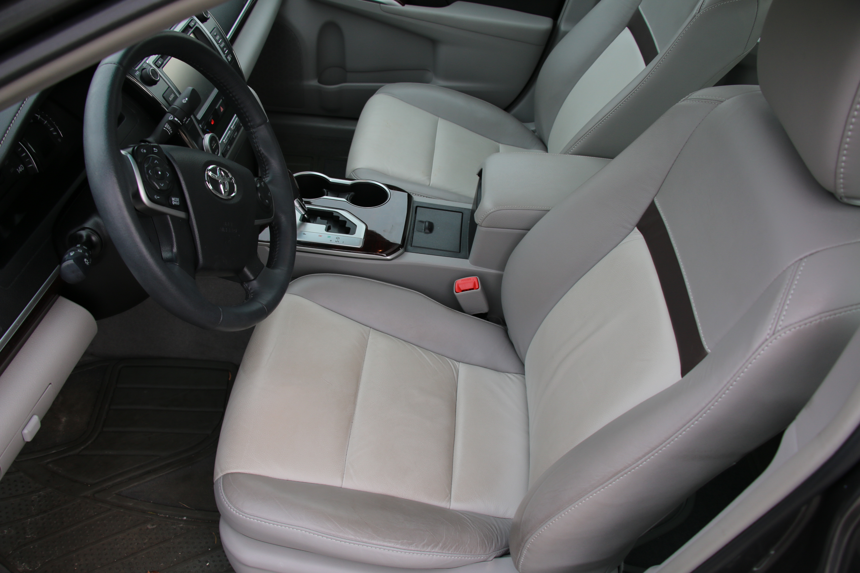 2014 Toyota Camry XLE