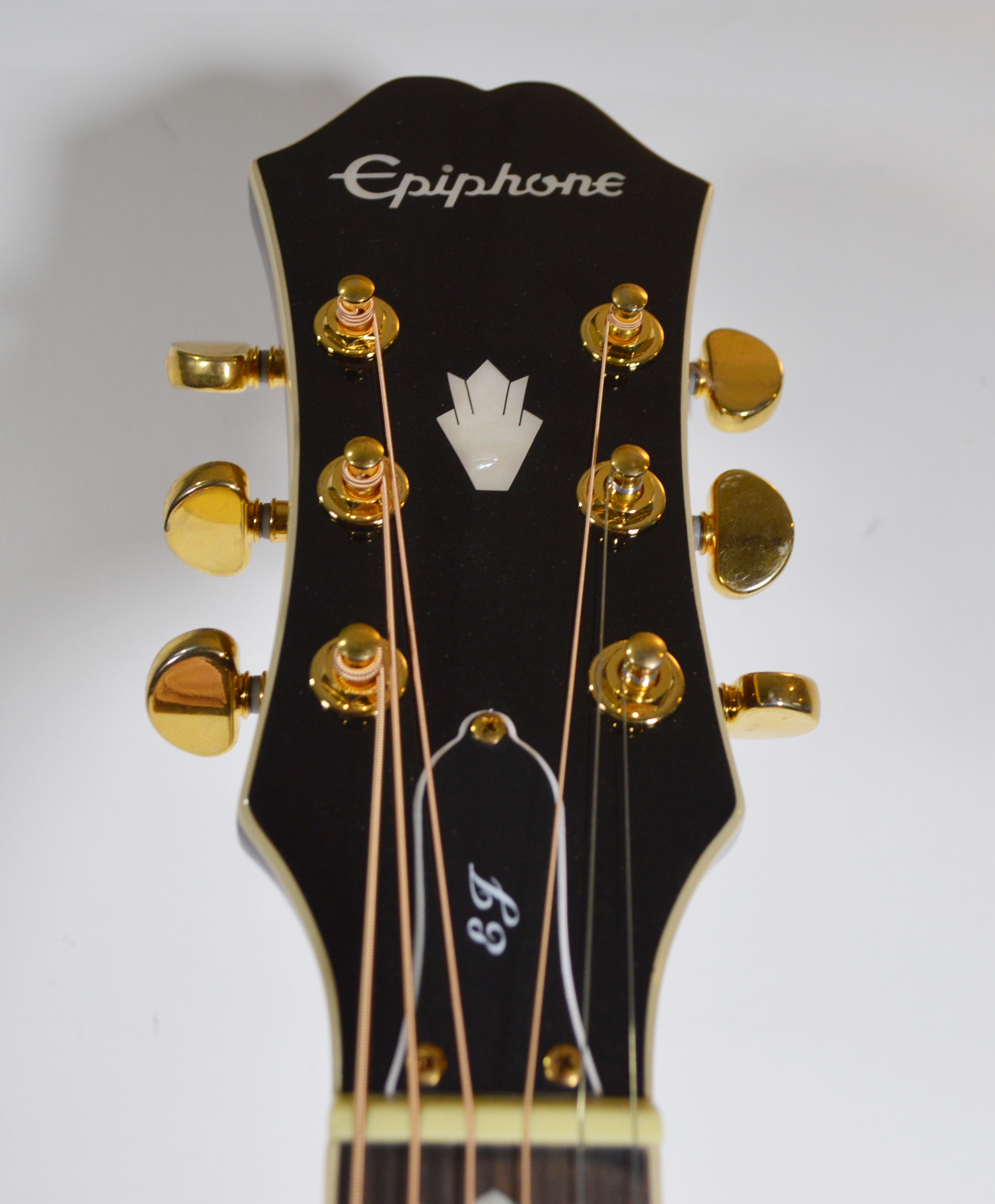 Epiphone EJ200SCE Acoustic-Electric Guitar