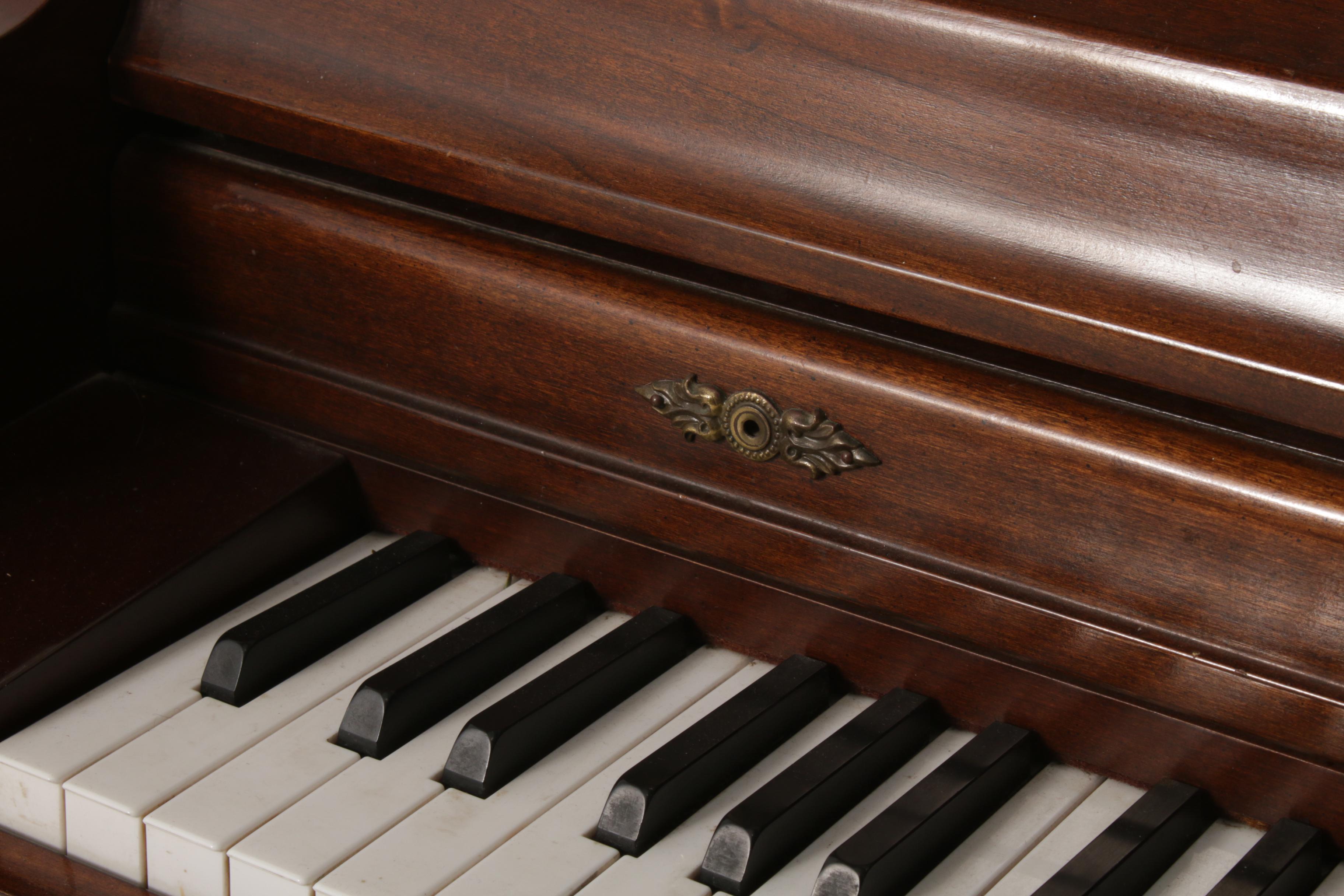 Kimball Life Crowned Upright Piano