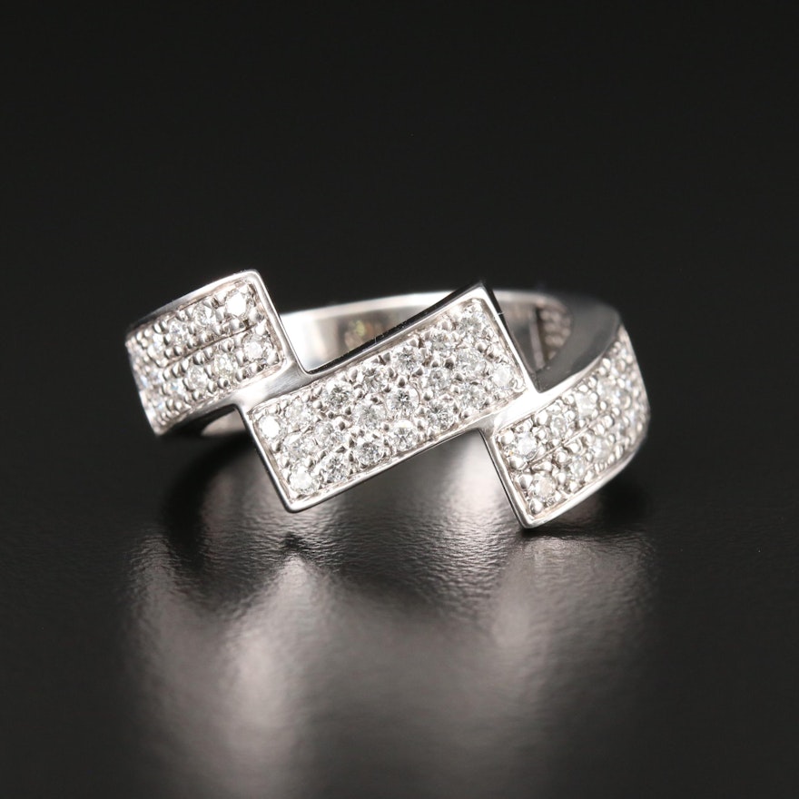 14K White Gold Diamond Ring Featuring Step Design