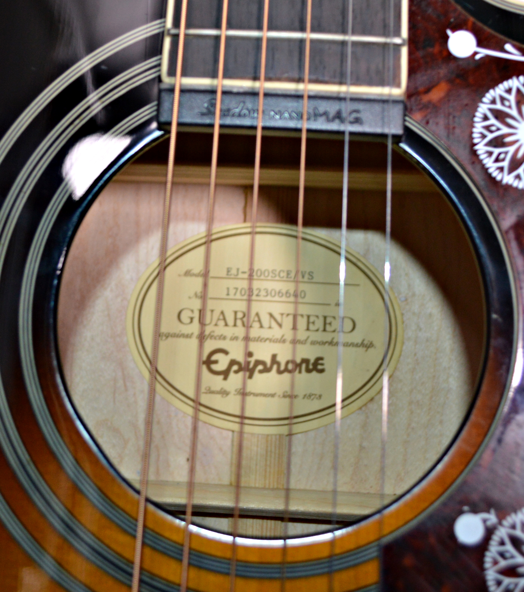 Epiphone EJ200SCE Acoustic-Electric Guitar