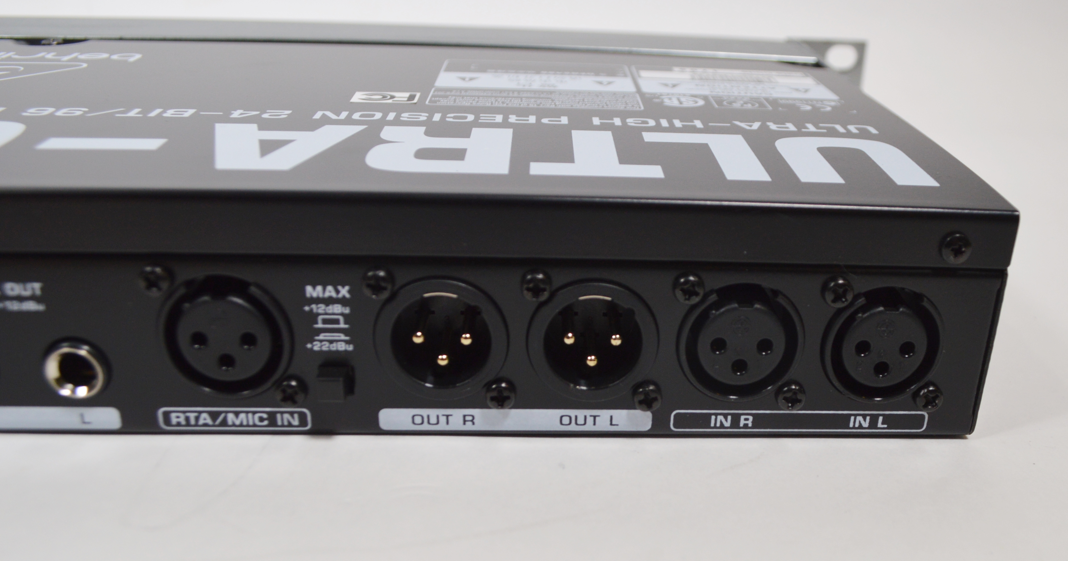 Behringer Ultracurve Pro DEQ2496 Equalizer and Mastering Processor