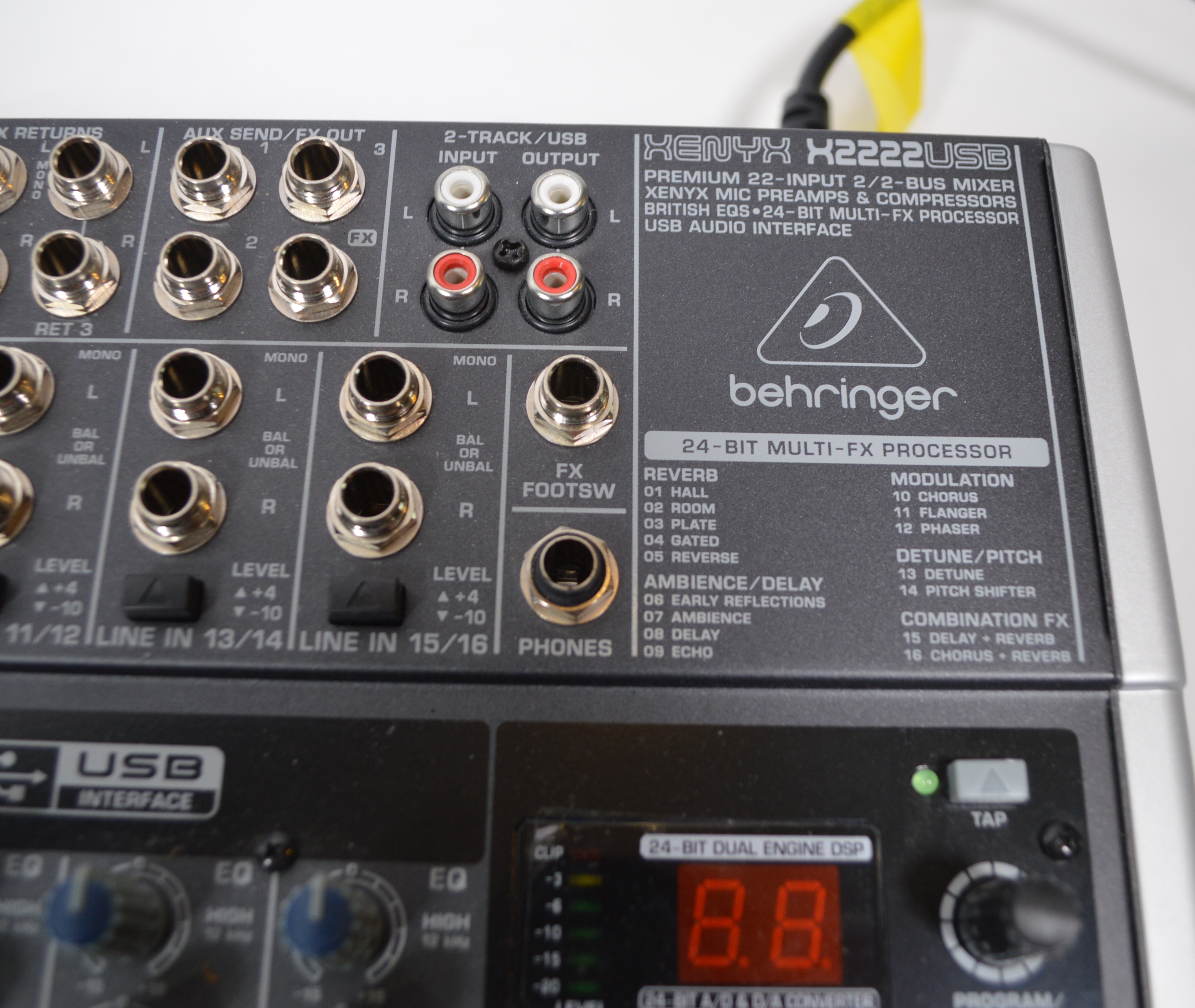 Behringer Xenyx Sound Mixer with USB and Effects