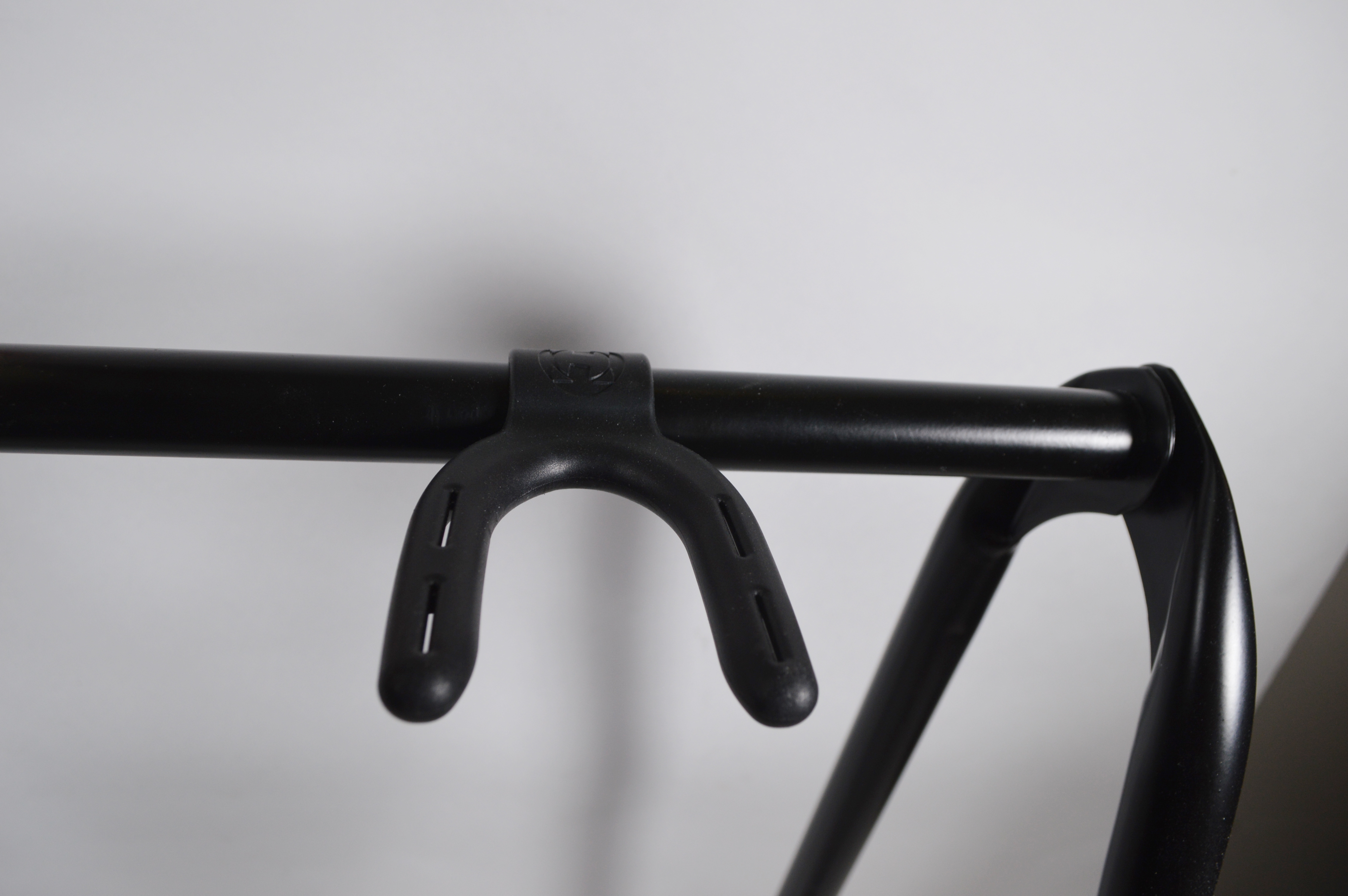 Hercules Three Unit Guitar Rack