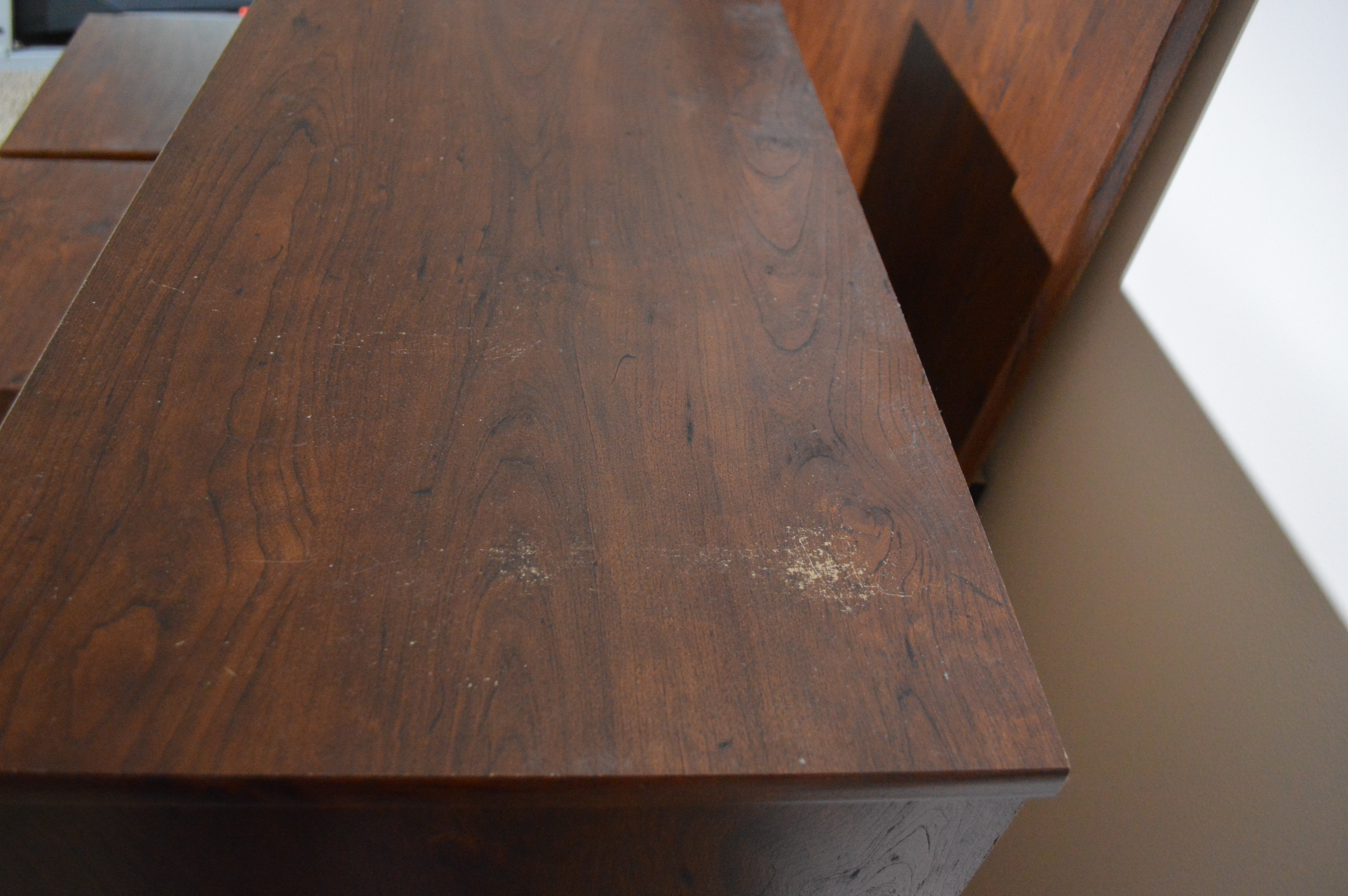 Standard Furniture "Kennedy" Bedroom Set with Queen Headboard