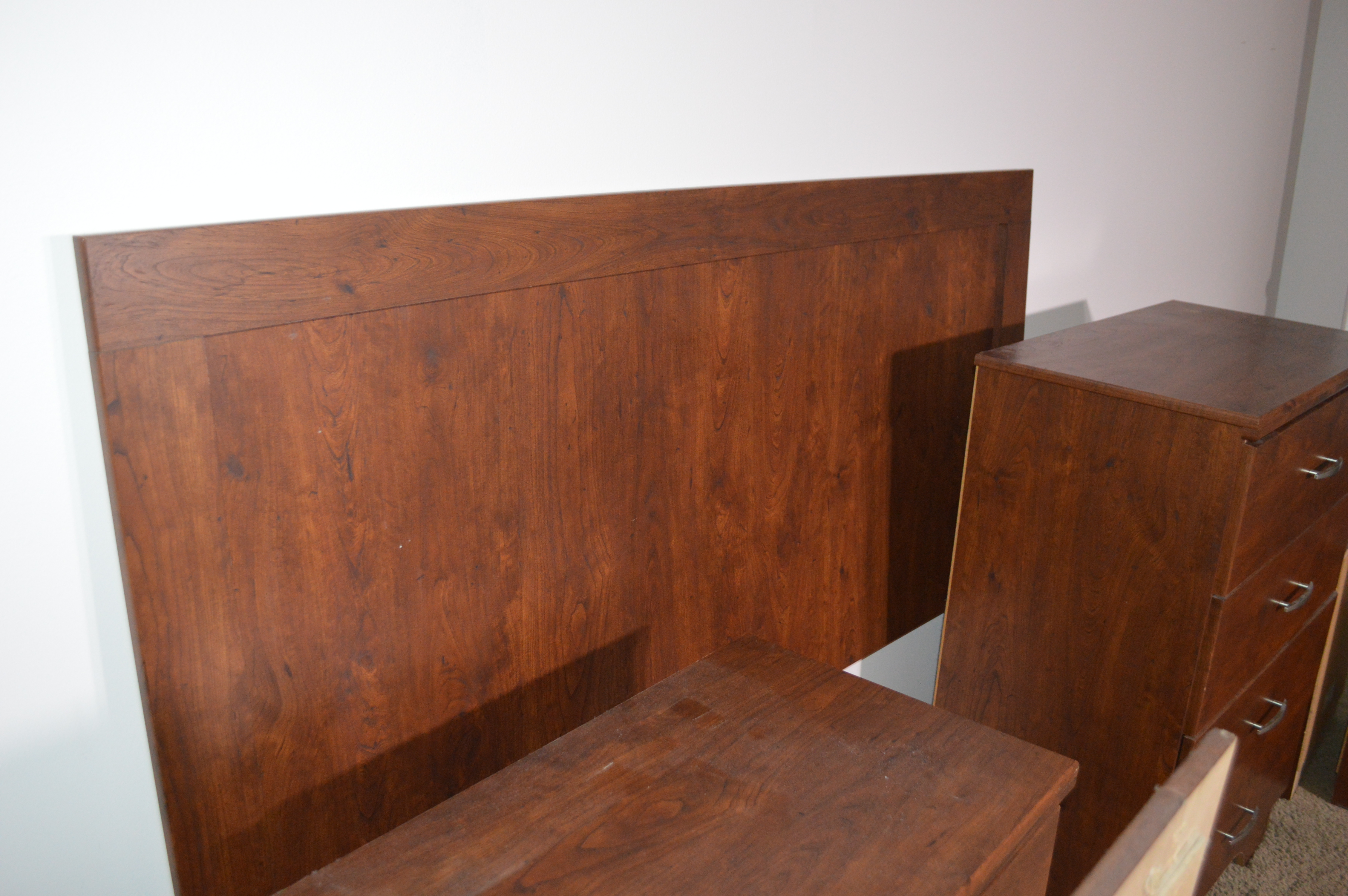 Standard Furniture "Kennedy" Bedroom Set with Queen Headboard