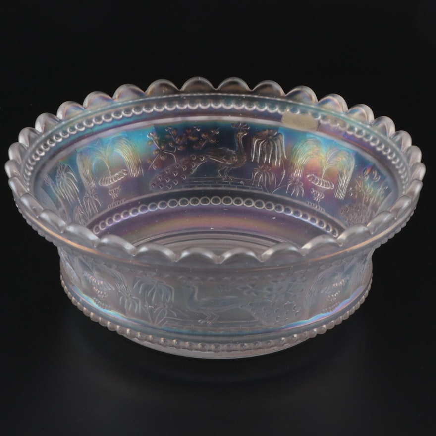 Northwood "Peacock at the Fountain" Carnival Glass Large Berry Bowl in White