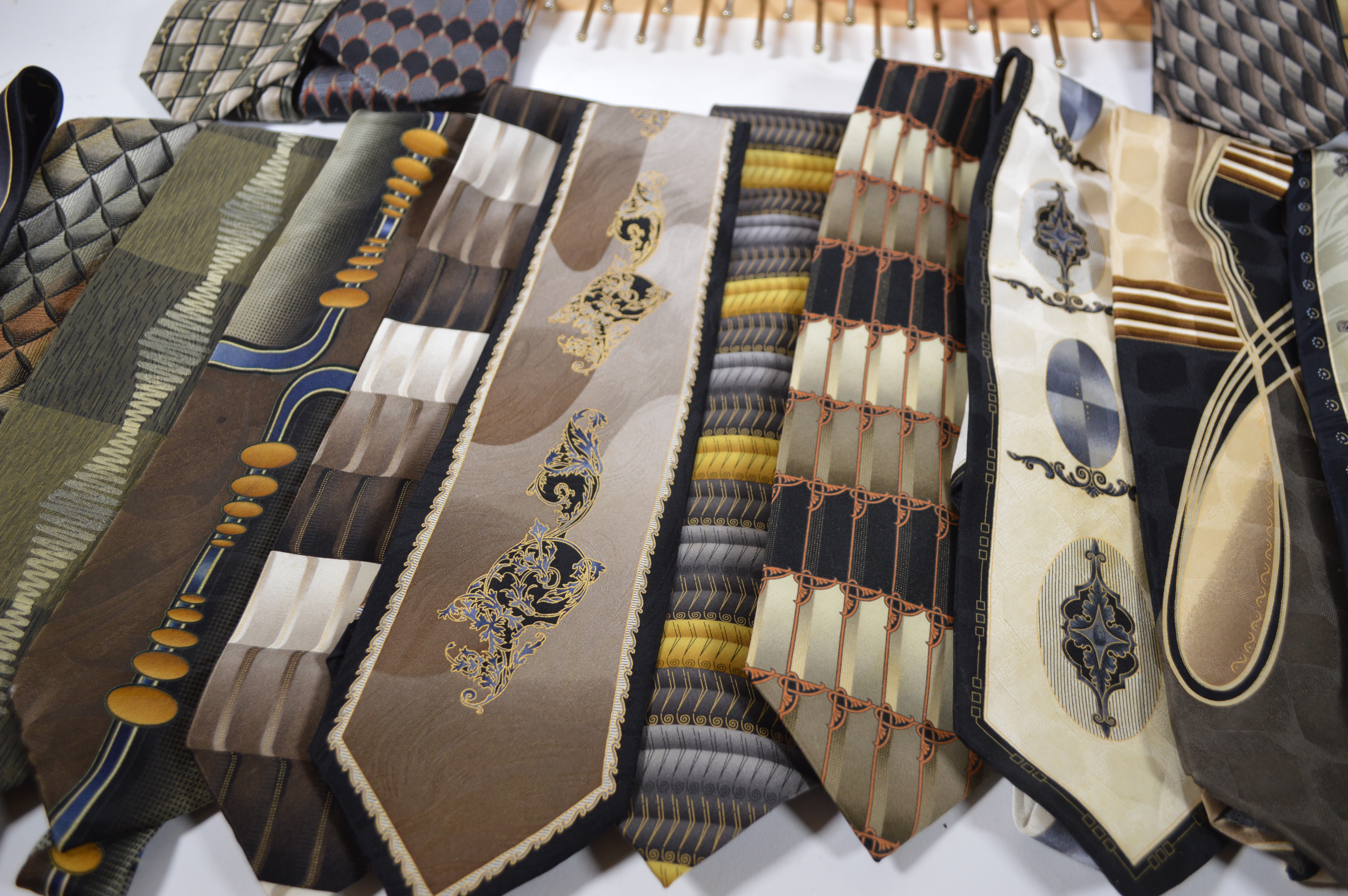 Men's Silk Necktie Collection Including Giorgio Brutini