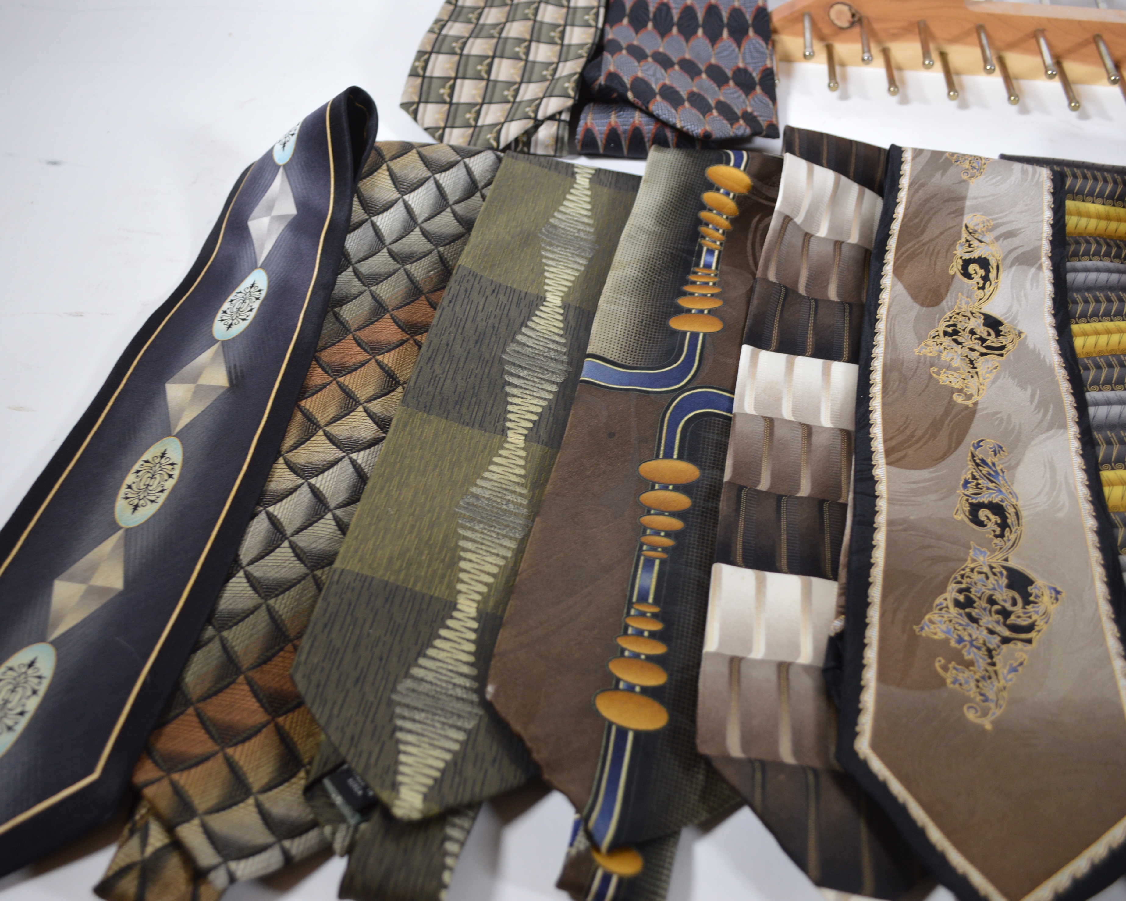 Men's Silk Necktie Collection Including Giorgio Brutini