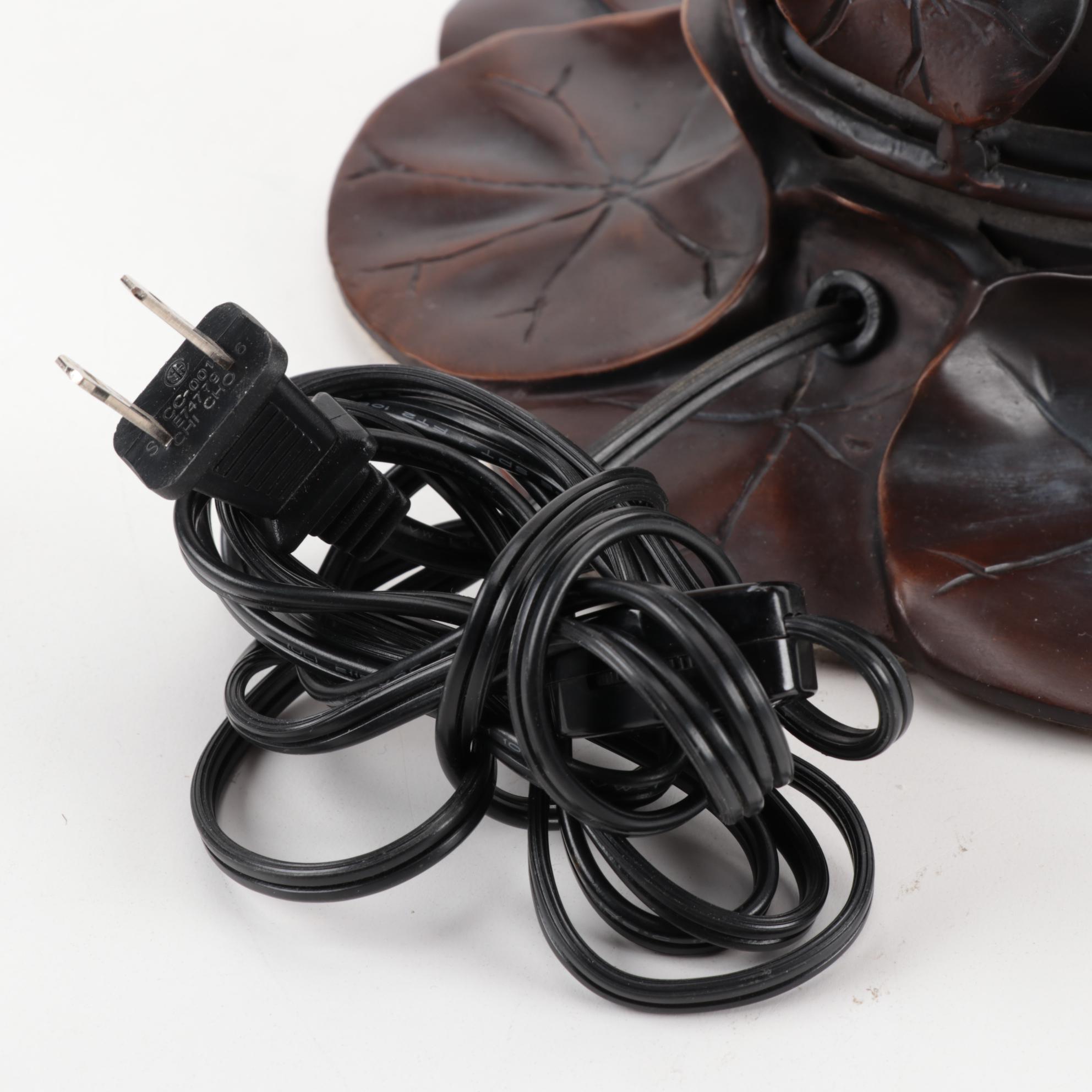 Tiffany Style Lily Flower Table Lamp