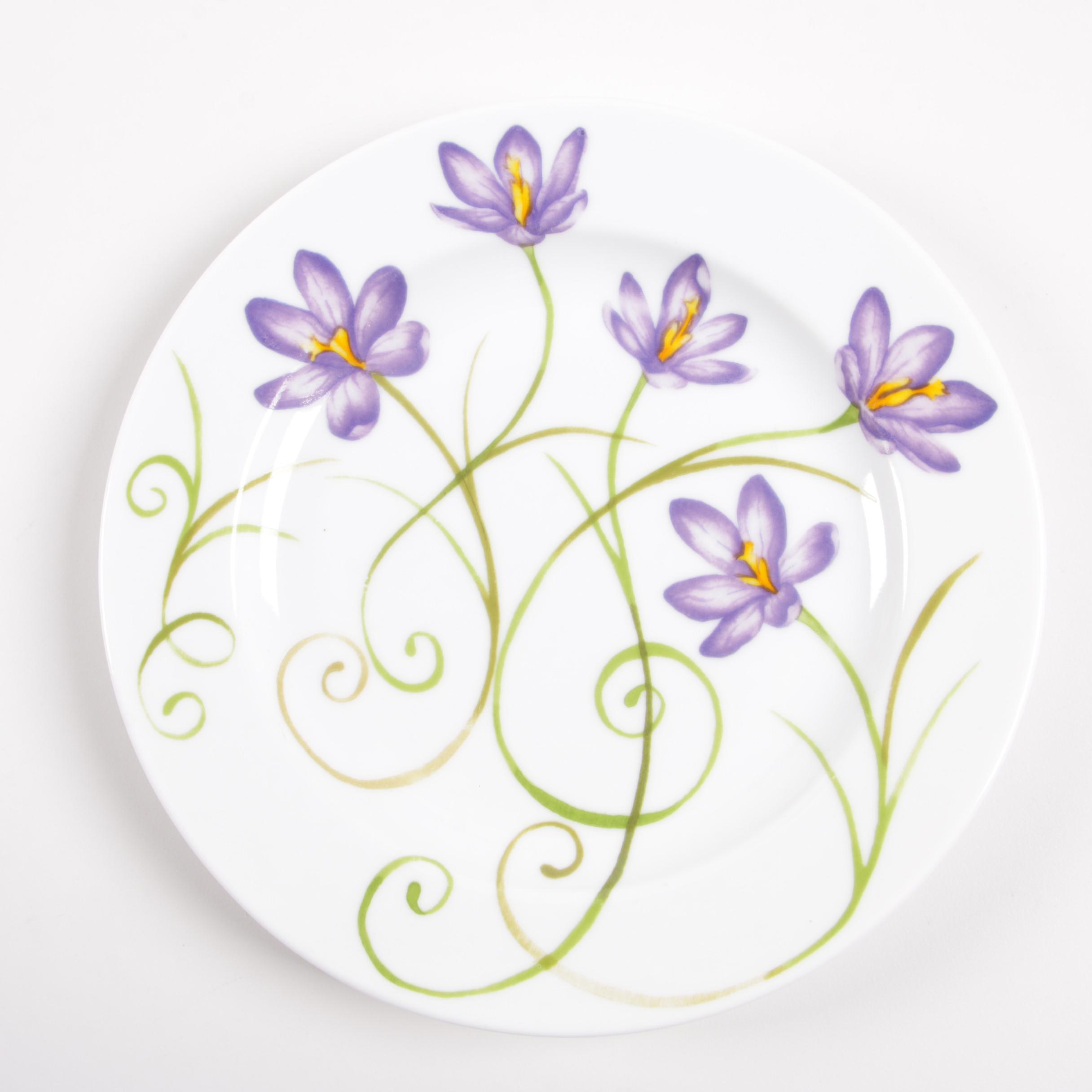 Westbury Court "Lyrical Blooms" Porcelain Dinnerware, Late 20th Century