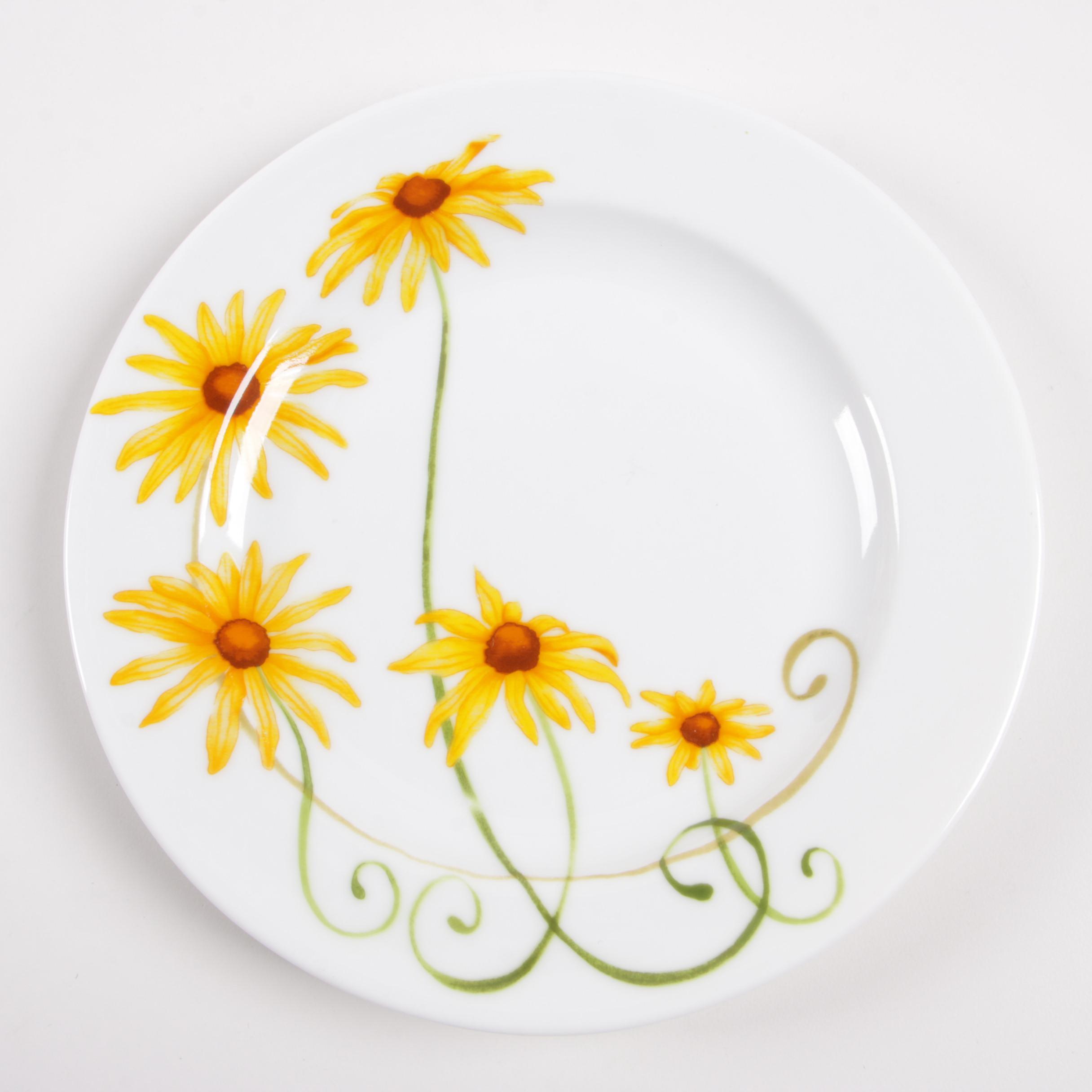 Westbury Court "Lyrical Blooms" Porcelain Dinnerware, Late 20th Century