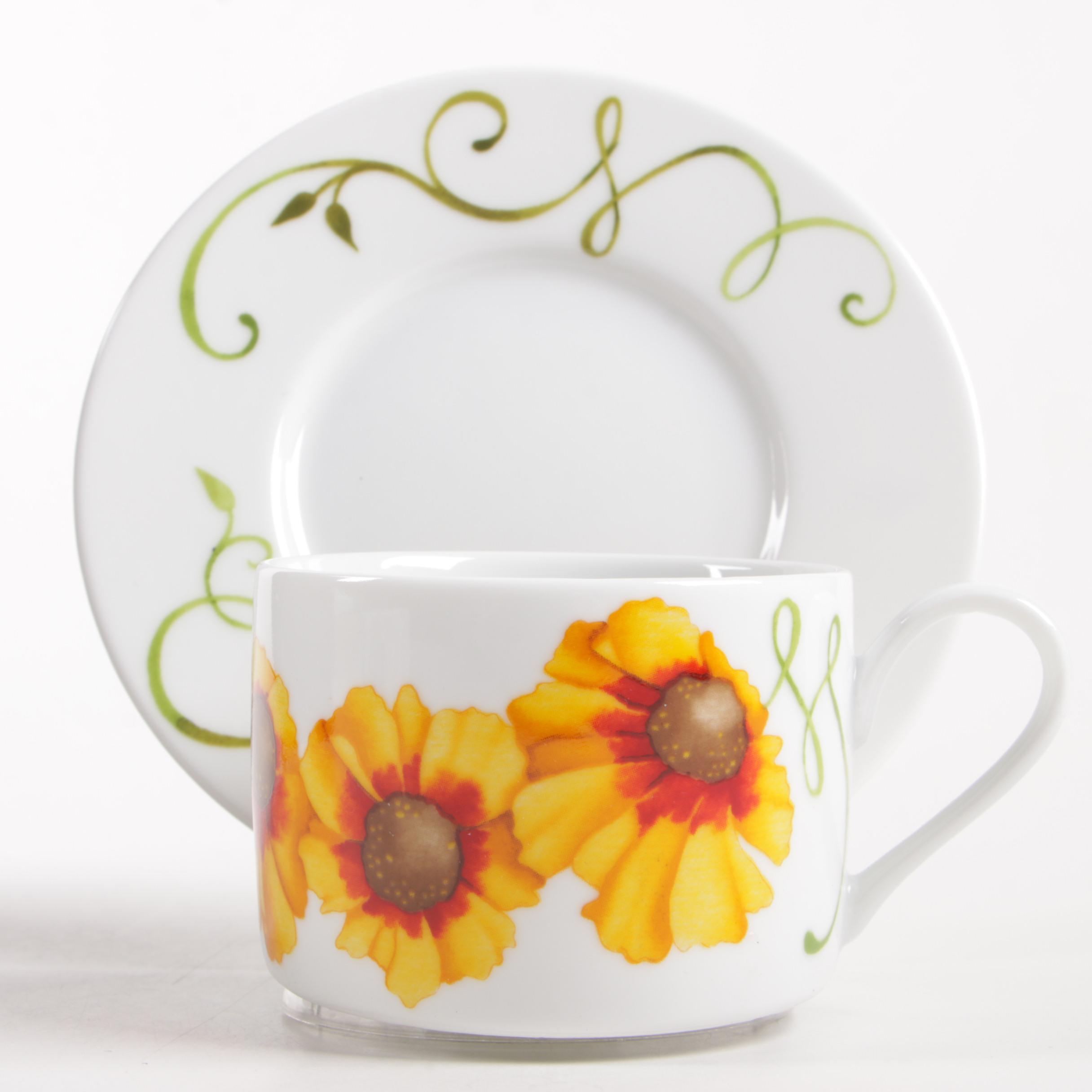 Westbury Court "Lyrical Blooms" Porcelain Dinnerware, Late 20th Century