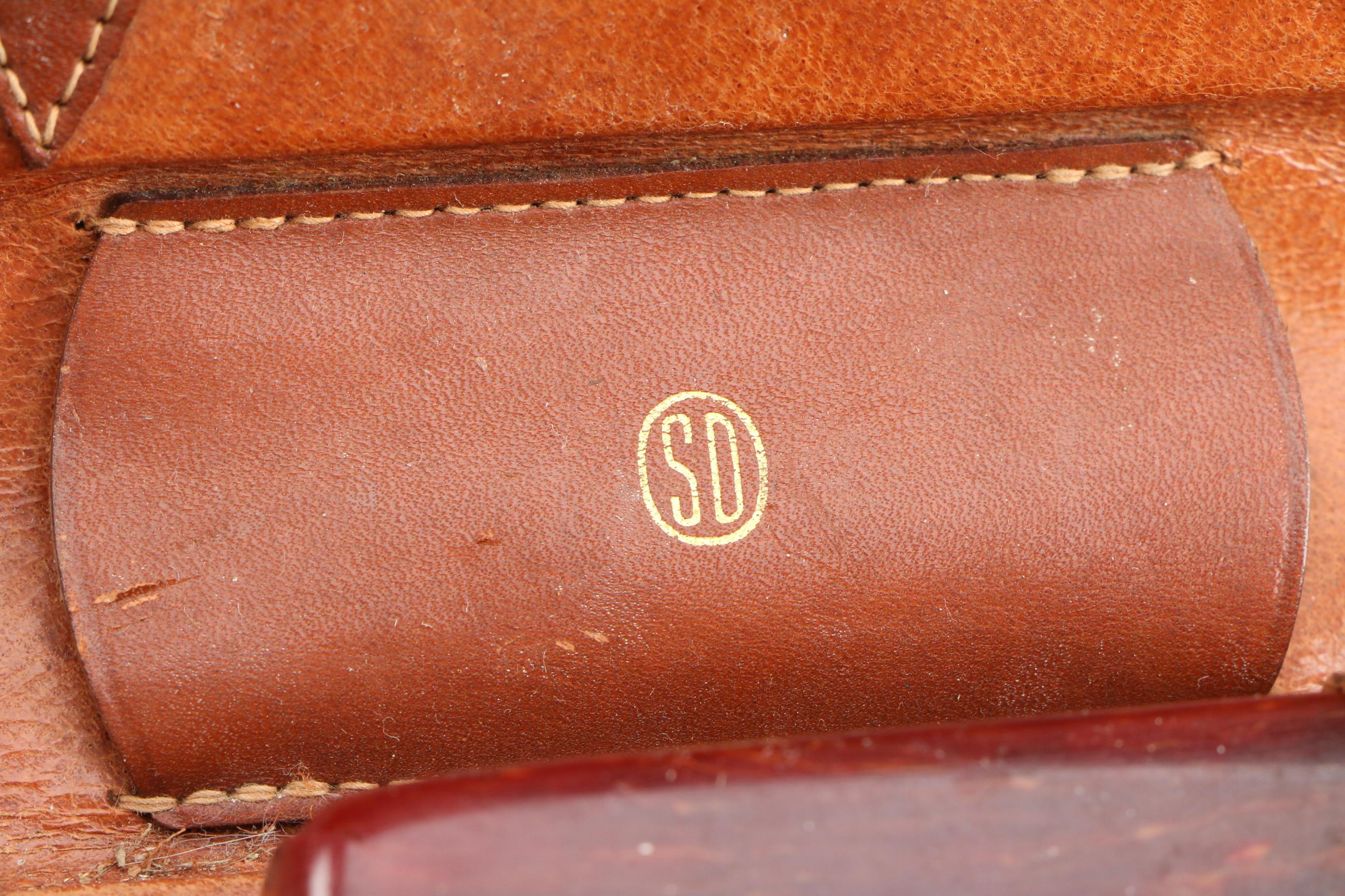 Gentlemen's Leather Travel Kit with Accessories