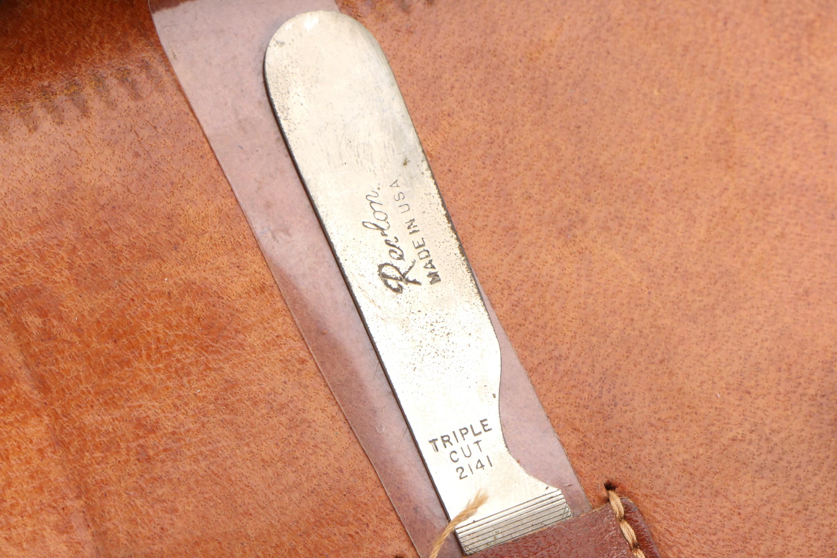 Gentlemen's Leather Travel Kit with Accessories