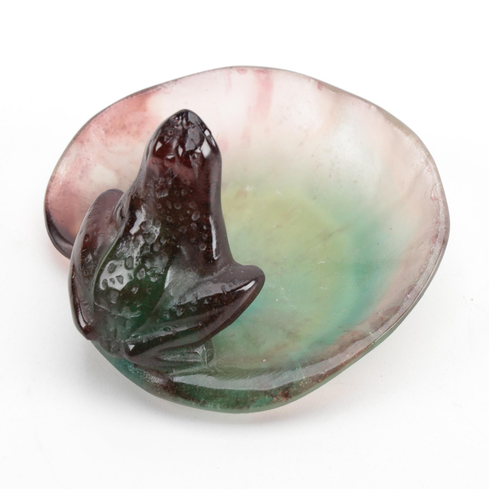 Daum "Frog on Lily Pad" Green Pâte de verre Glass Trinket Dish