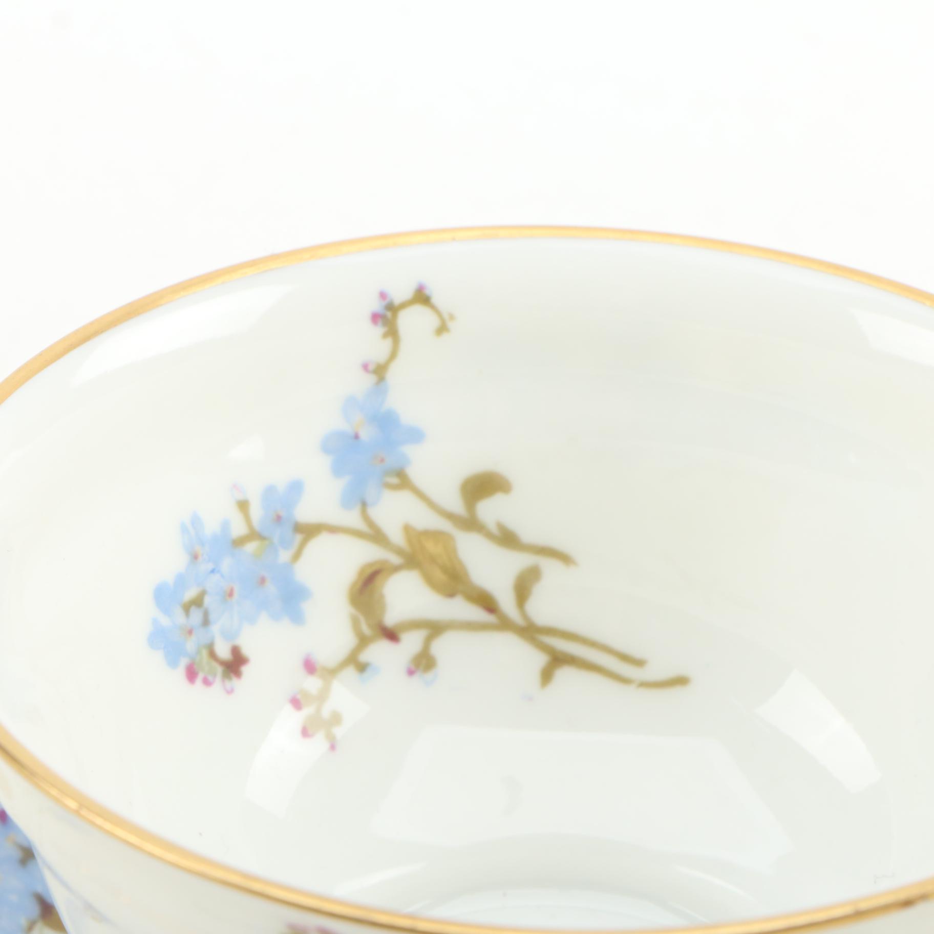 Haviland "Montmery" Porcelain Dinnerware, Mid to Late 20th Century