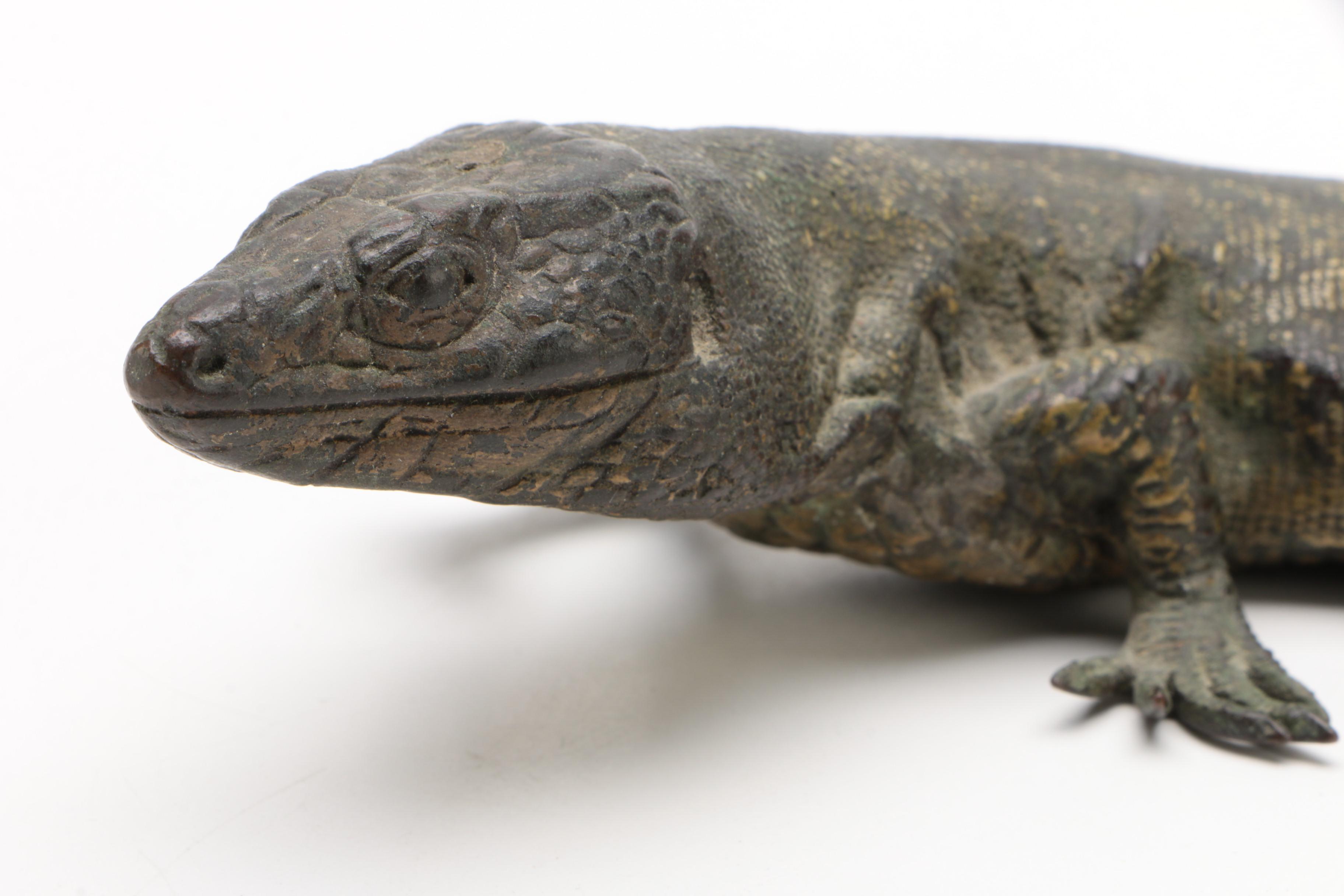 Franz Bergman Foundry Cold-Painted Bronze Sculpture of a Lizard