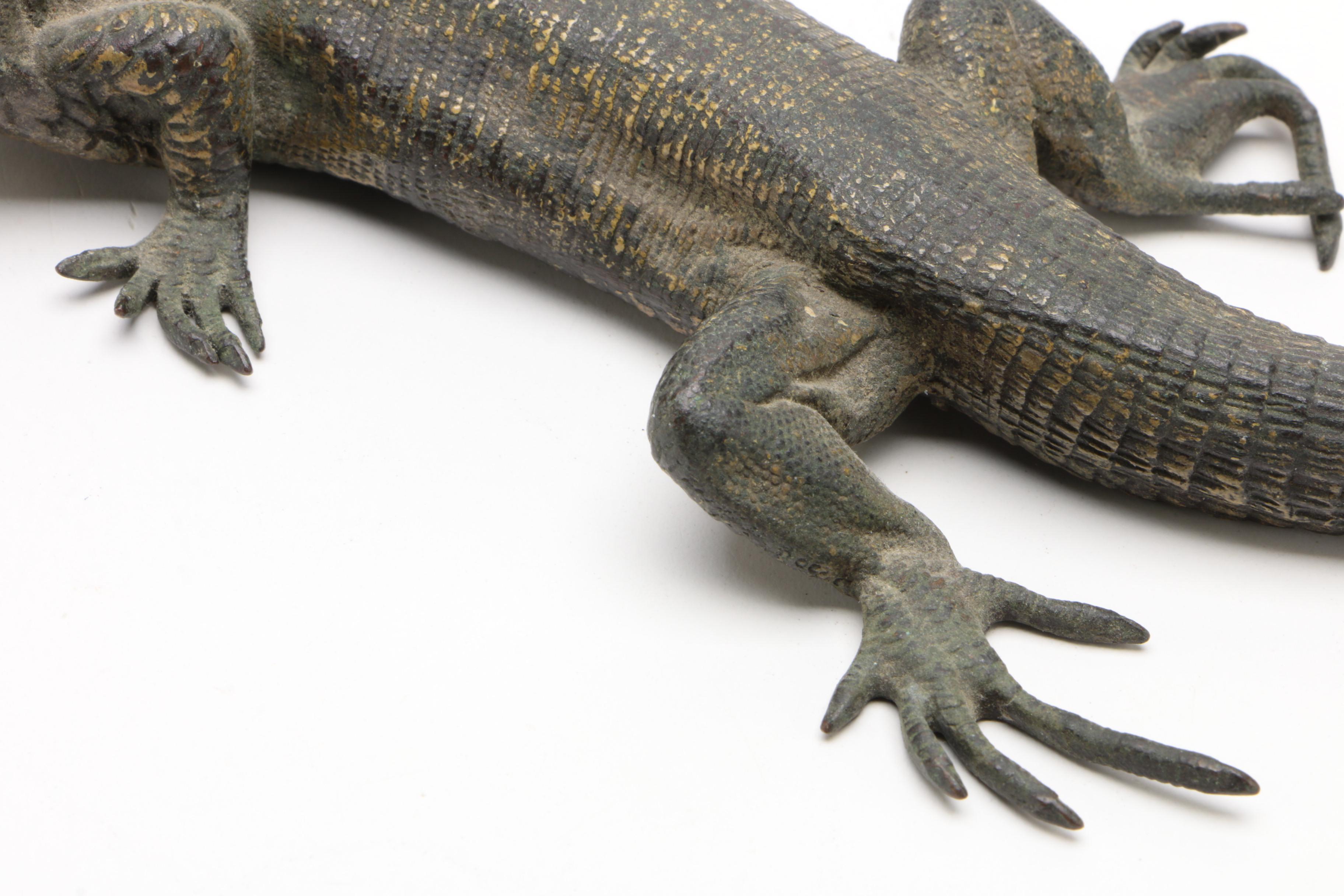 Franz Bergman Foundry Cold-Painted Bronze Sculpture of a Lizard