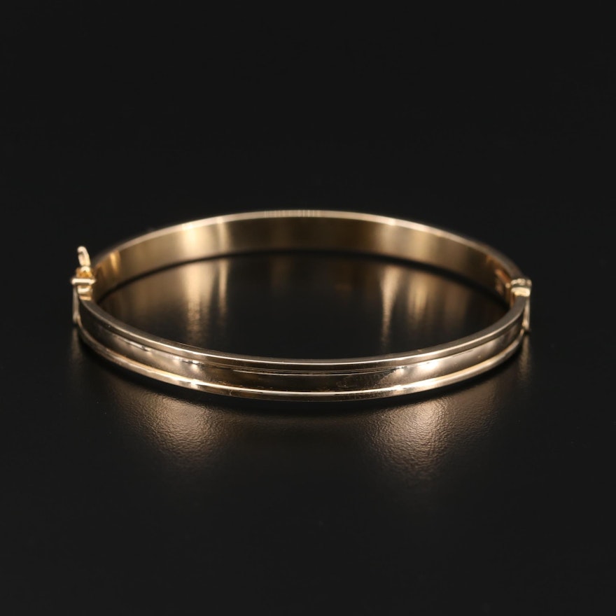 14K Yellow Gold Hinged Bangle Bracelet