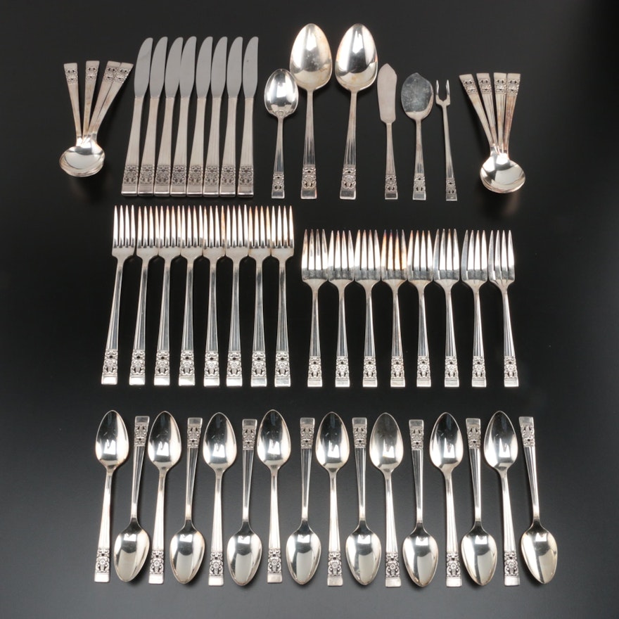 Community "Coronation" Silver Plate Flatware with Wooden Chest