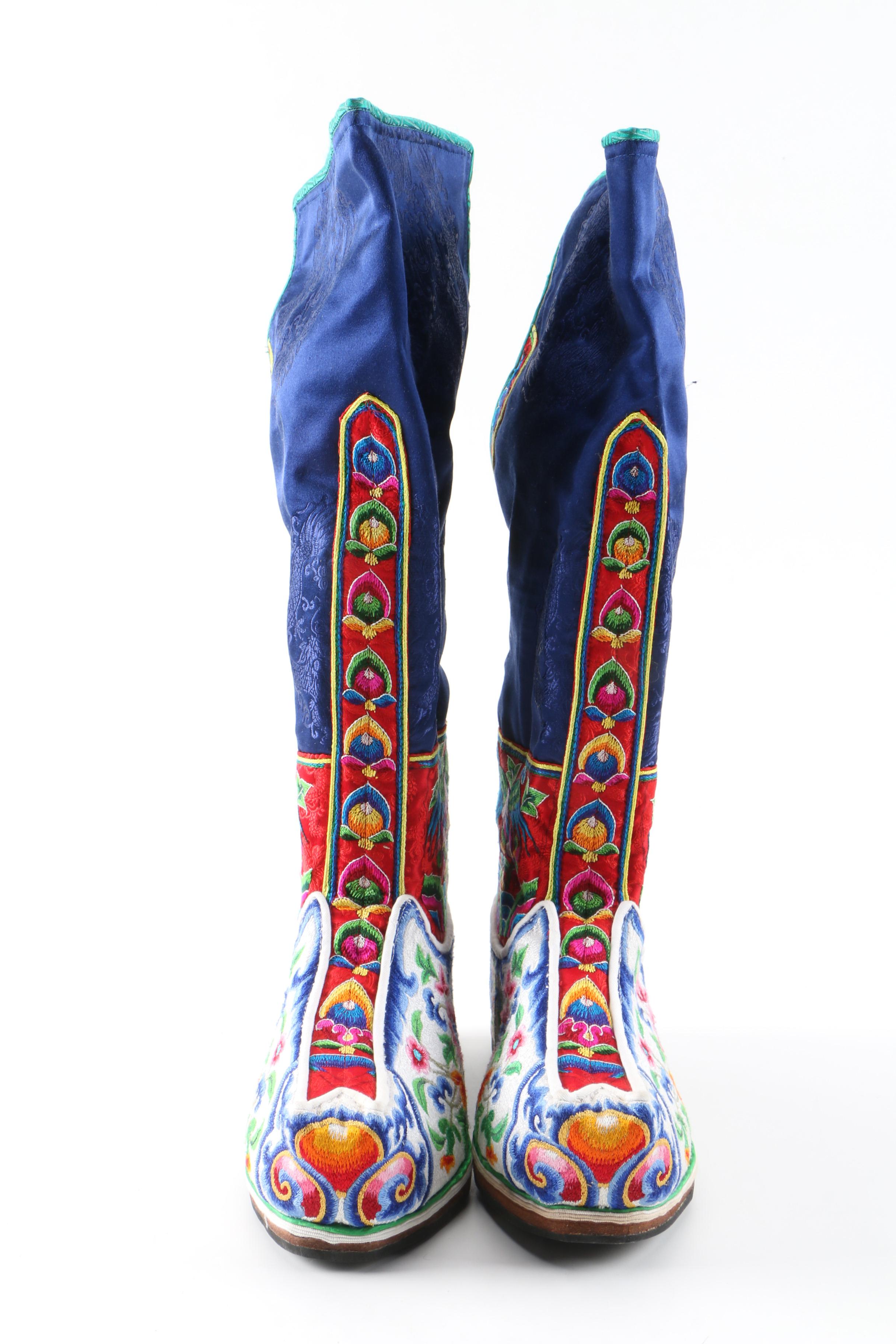 Bhutanese Embroidered Silk Tshog Lhan Boots