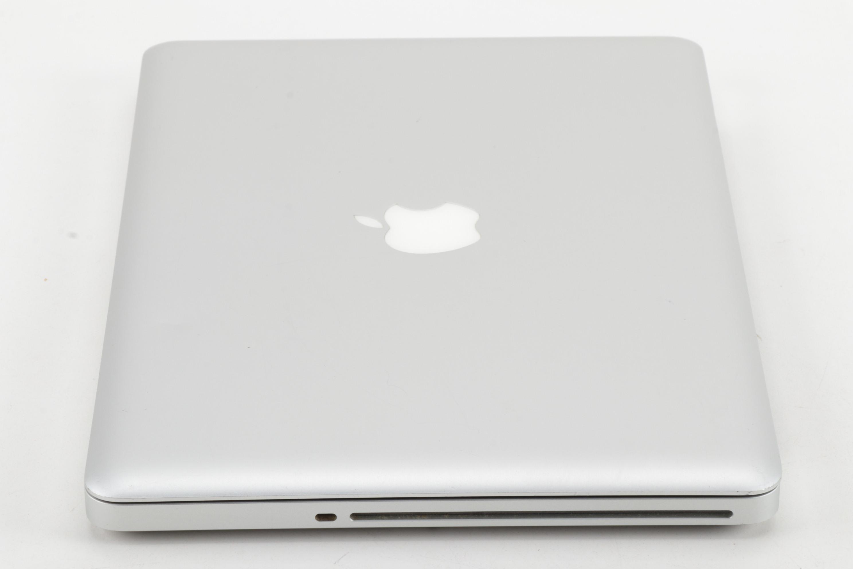 13" Apple MacBook Pro "Core 2 Duo" 2.26 Laptop with Power Adapter, Mid-2009