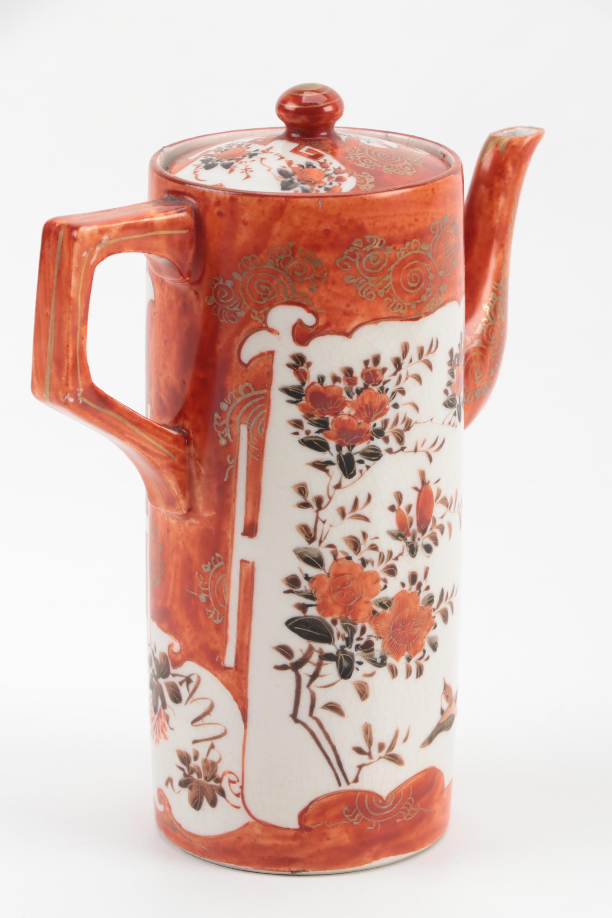 Chinese Blue and White Porcelain Vessels and Japanese Teapot