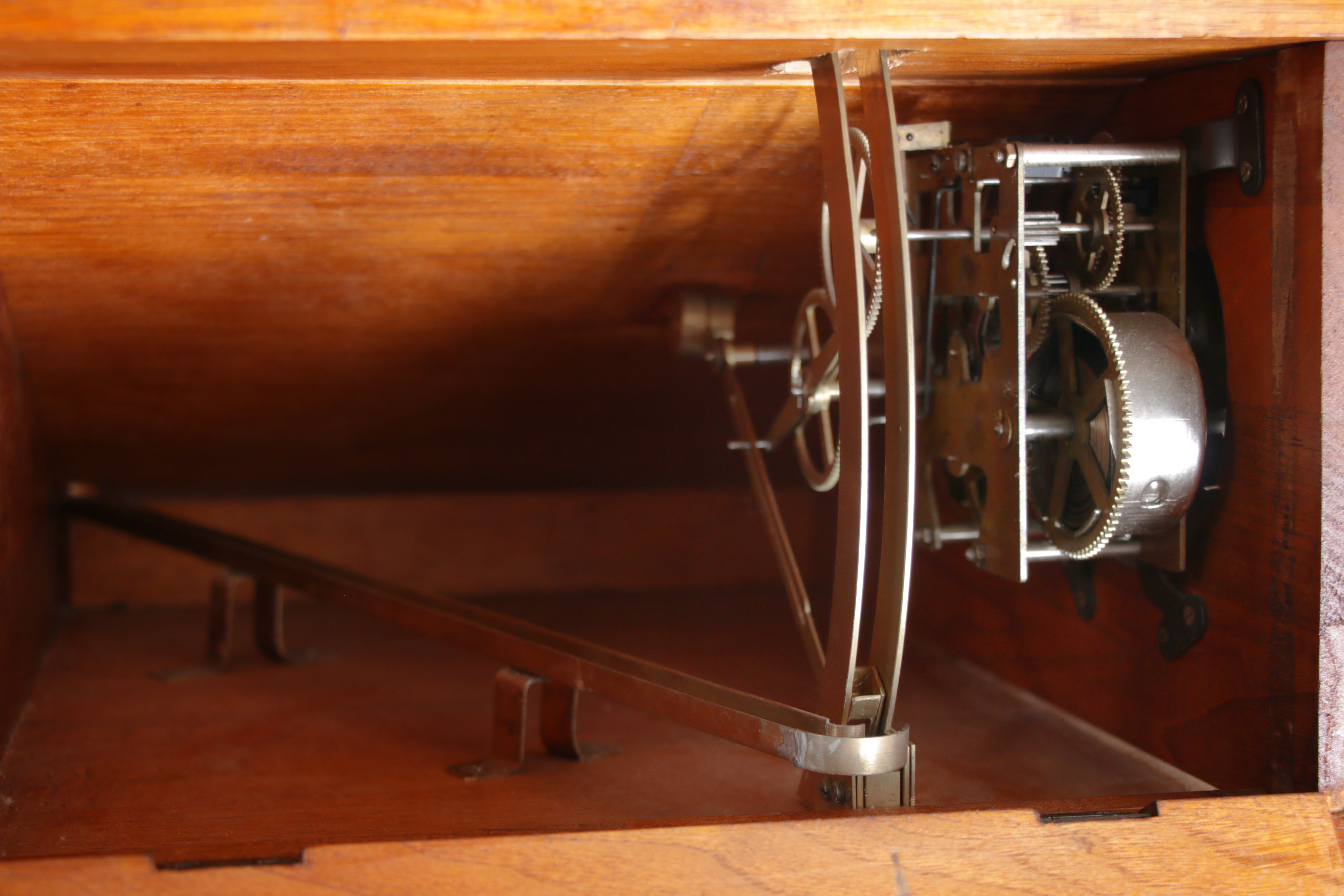 Wooden Rolling Ball Machine Clock, 20th Century