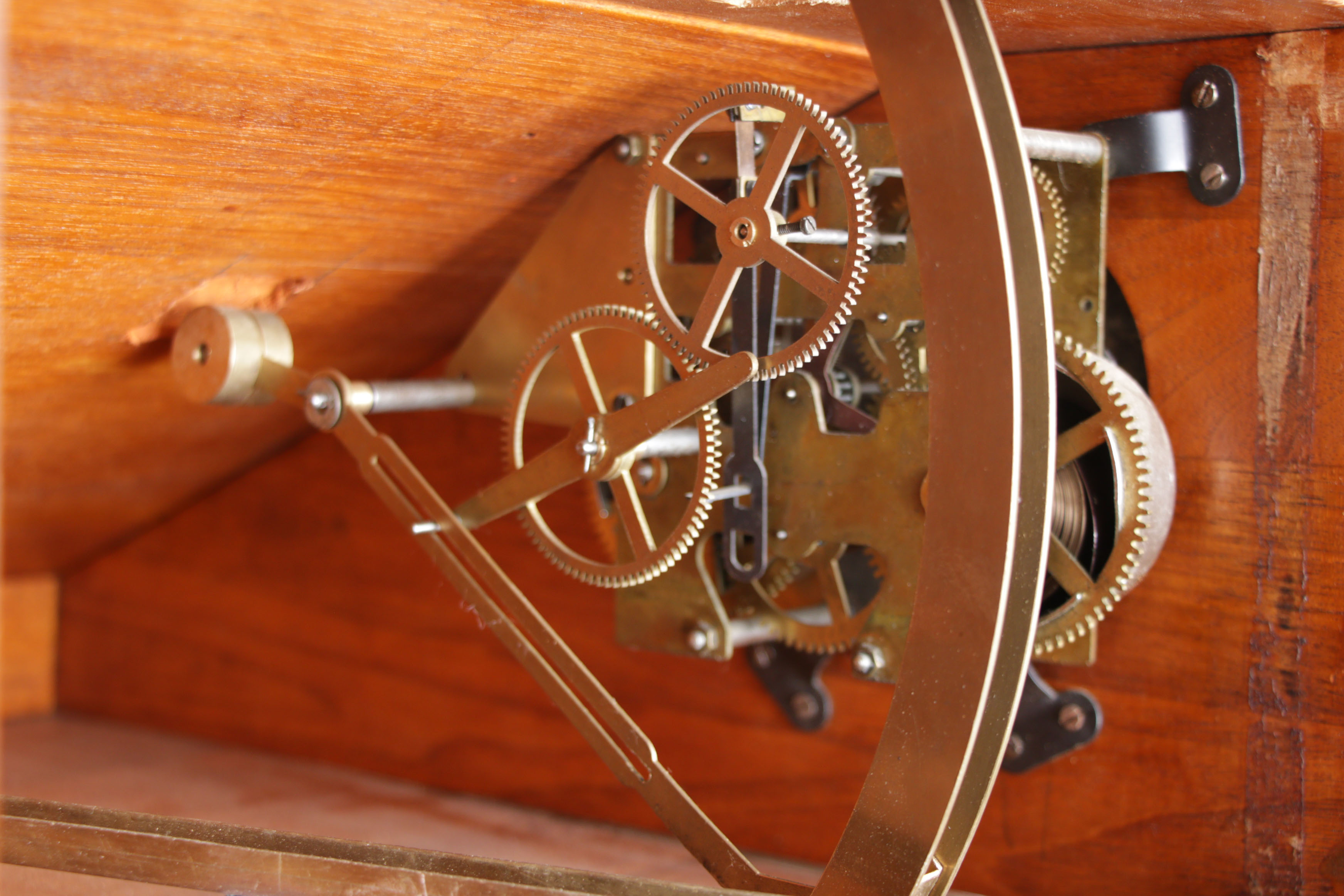 Wooden Rolling Ball Machine Clock, 20th Century