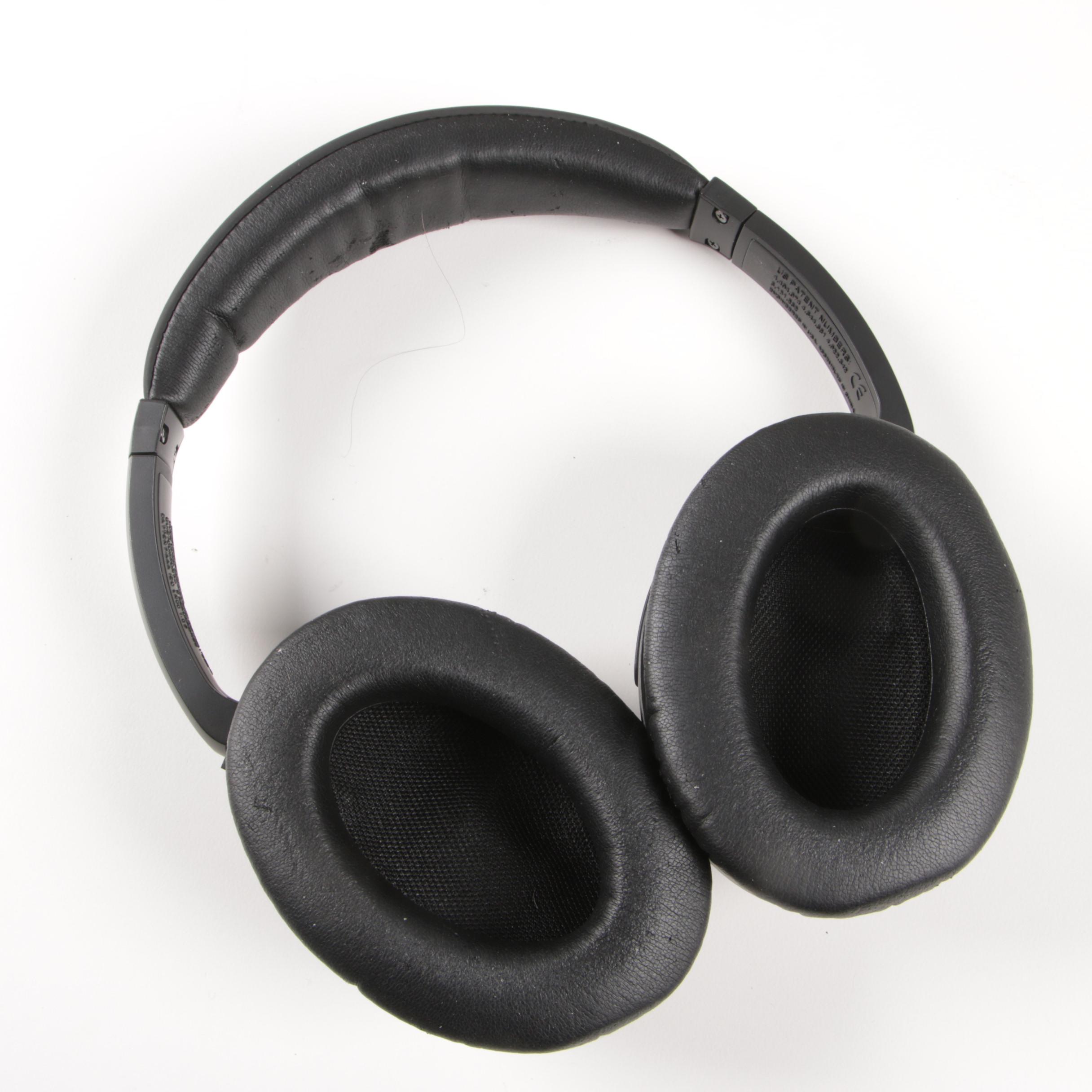 Bose Quiet Comfort 2 Acoustic Noise Cancelling Headphones