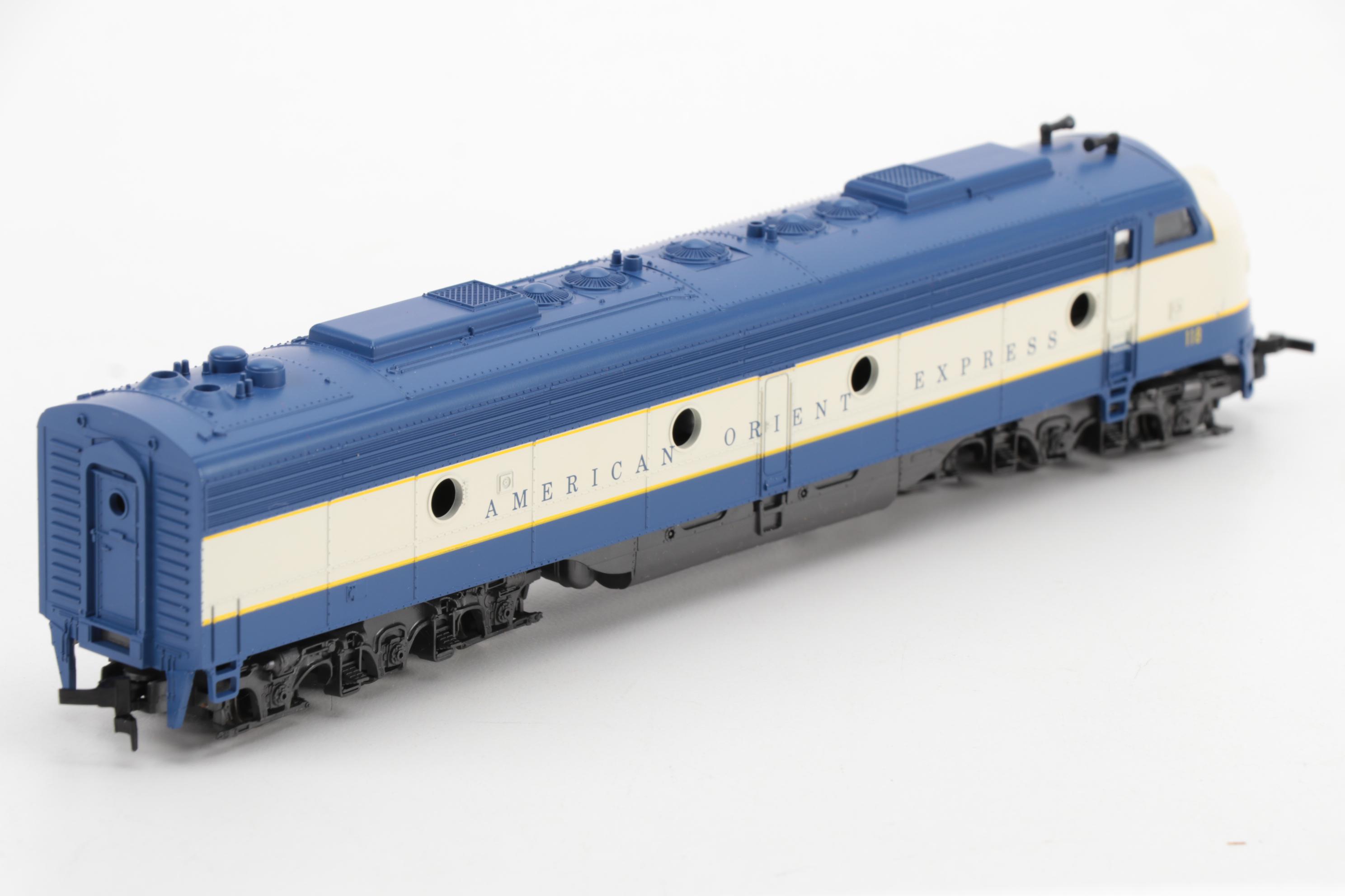 Rivarossi HO Scale Model Train Set in Original Packaging, 1996