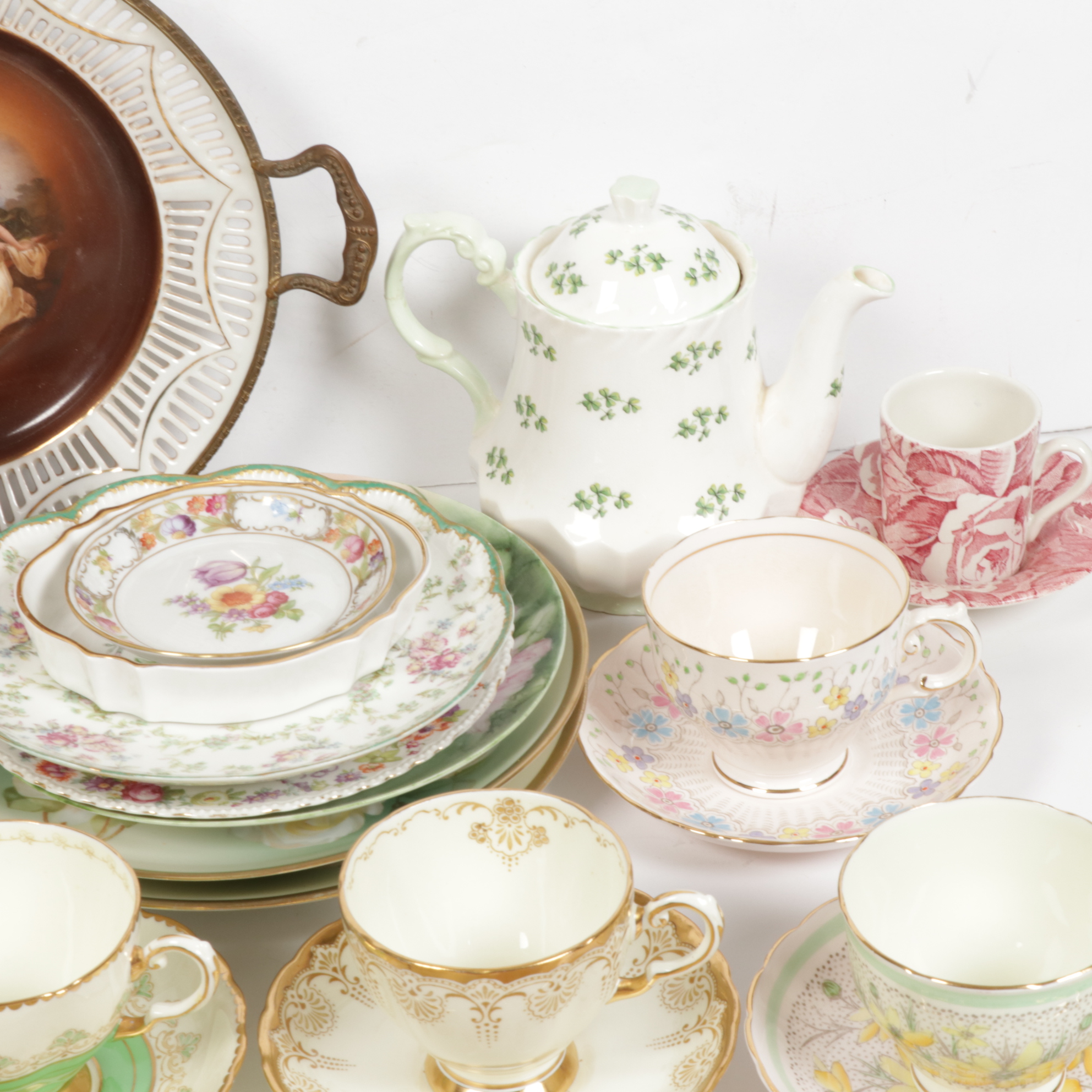 Haviland and Other Porcelain Teacups and Saucers, Early to Late 20th C.