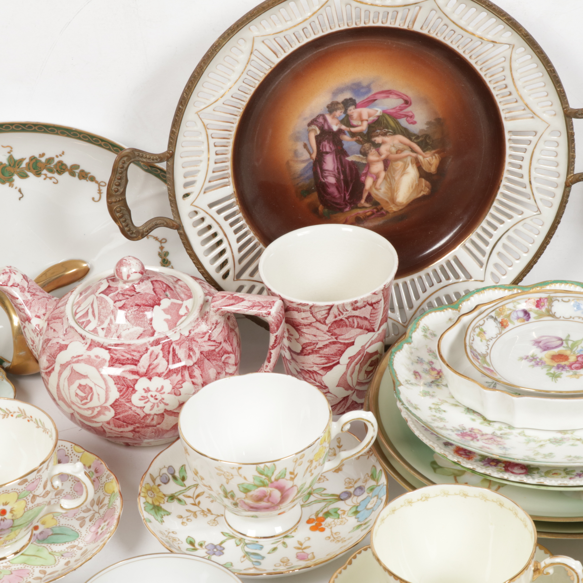 Haviland and Other Porcelain Teacups and Saucers, Early to Late 20th C.