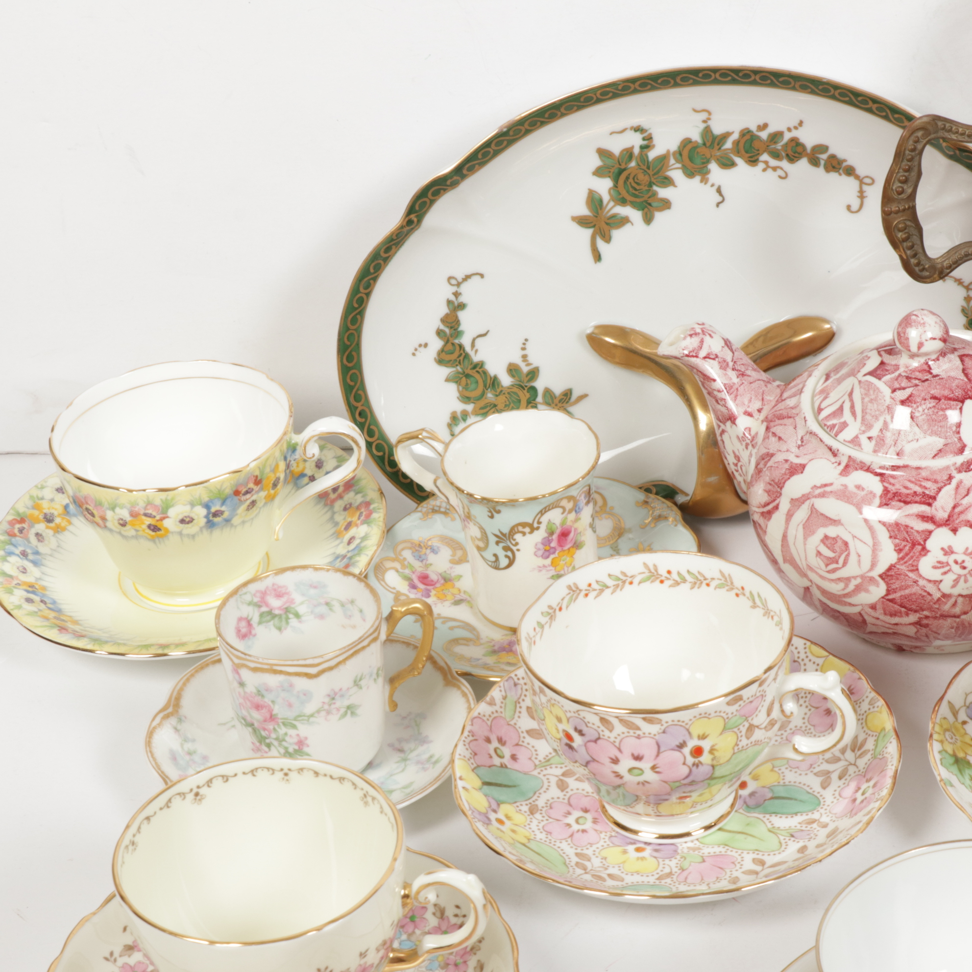 Haviland and Other Porcelain Teacups and Saucers, Early to Late 20th C.