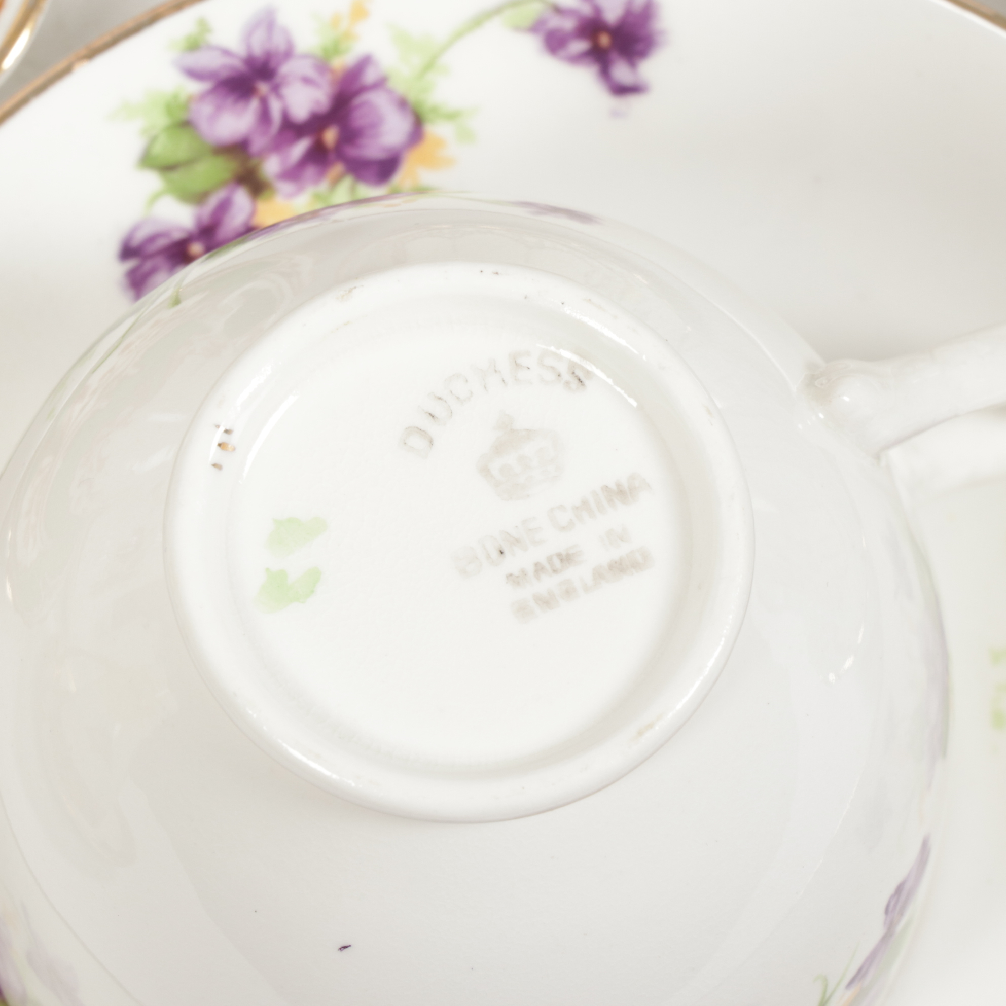 Haviland and Other Porcelain Teacups and Saucers, Early to Late 20th C.