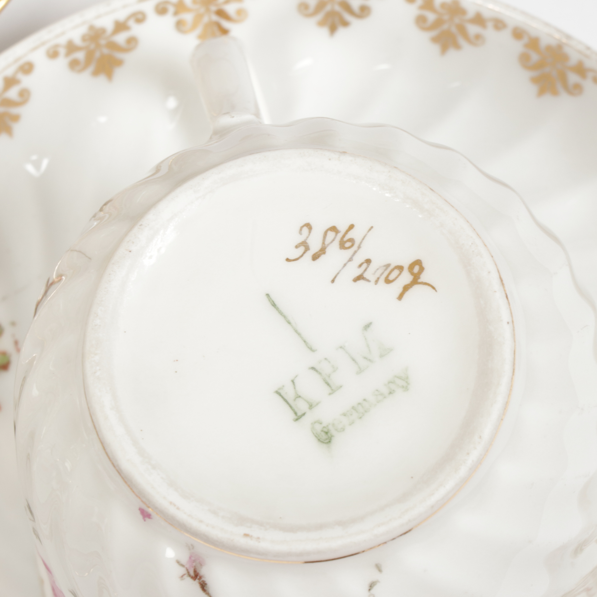 Haviland and Other Porcelain Teacups and Saucers, Early to Late 20th C.