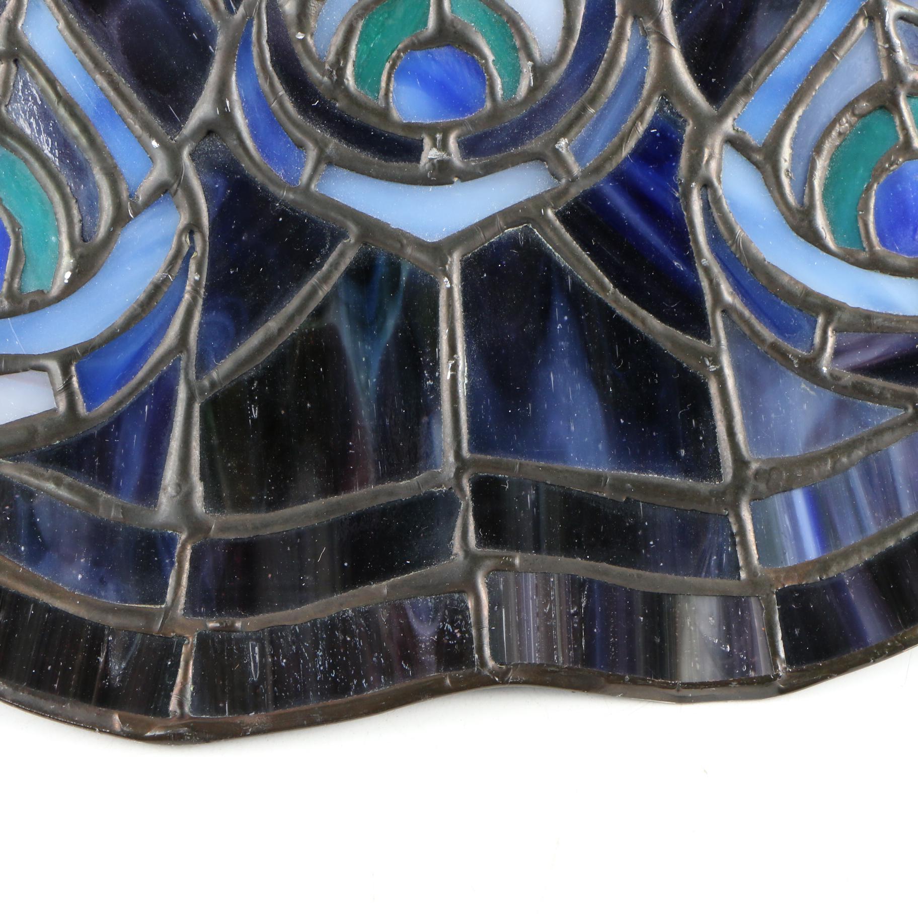 Quoizel Collectibles Tiffany Style Stained Glass Peacock Lampshade