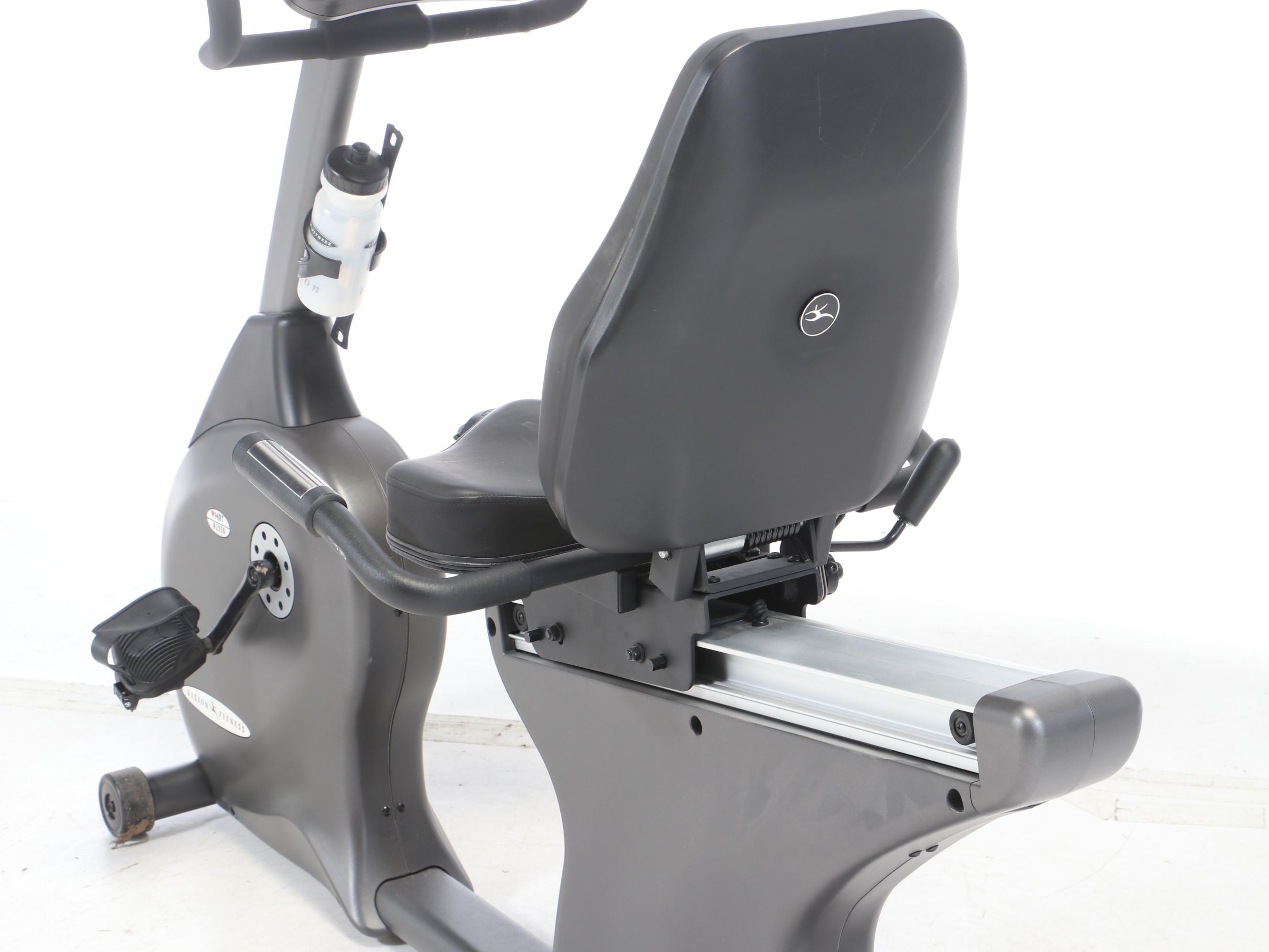 Vision Fitness HRT 2250 Recumbent Bike