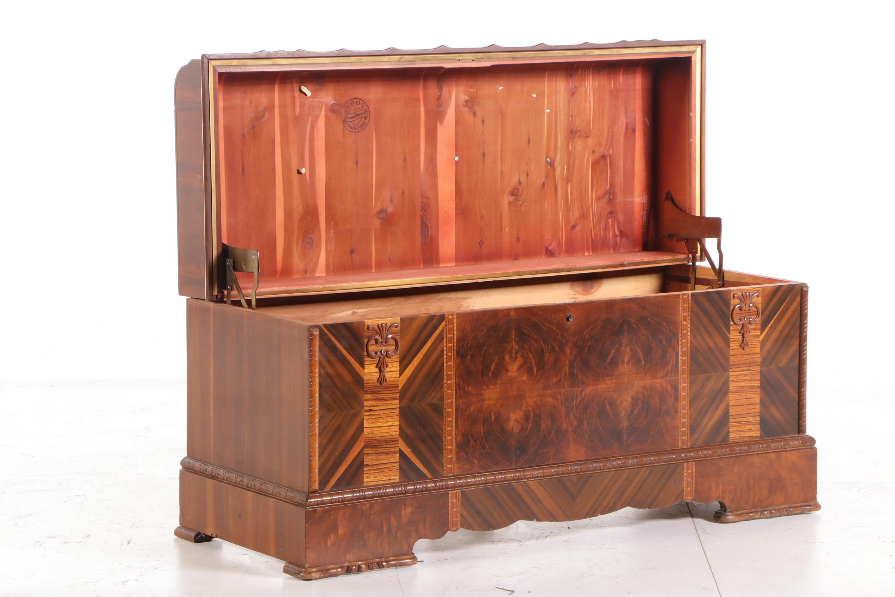 Roos Art Deco Walnut and Cedar Blanket Chest with Clock Splash, circa 1930