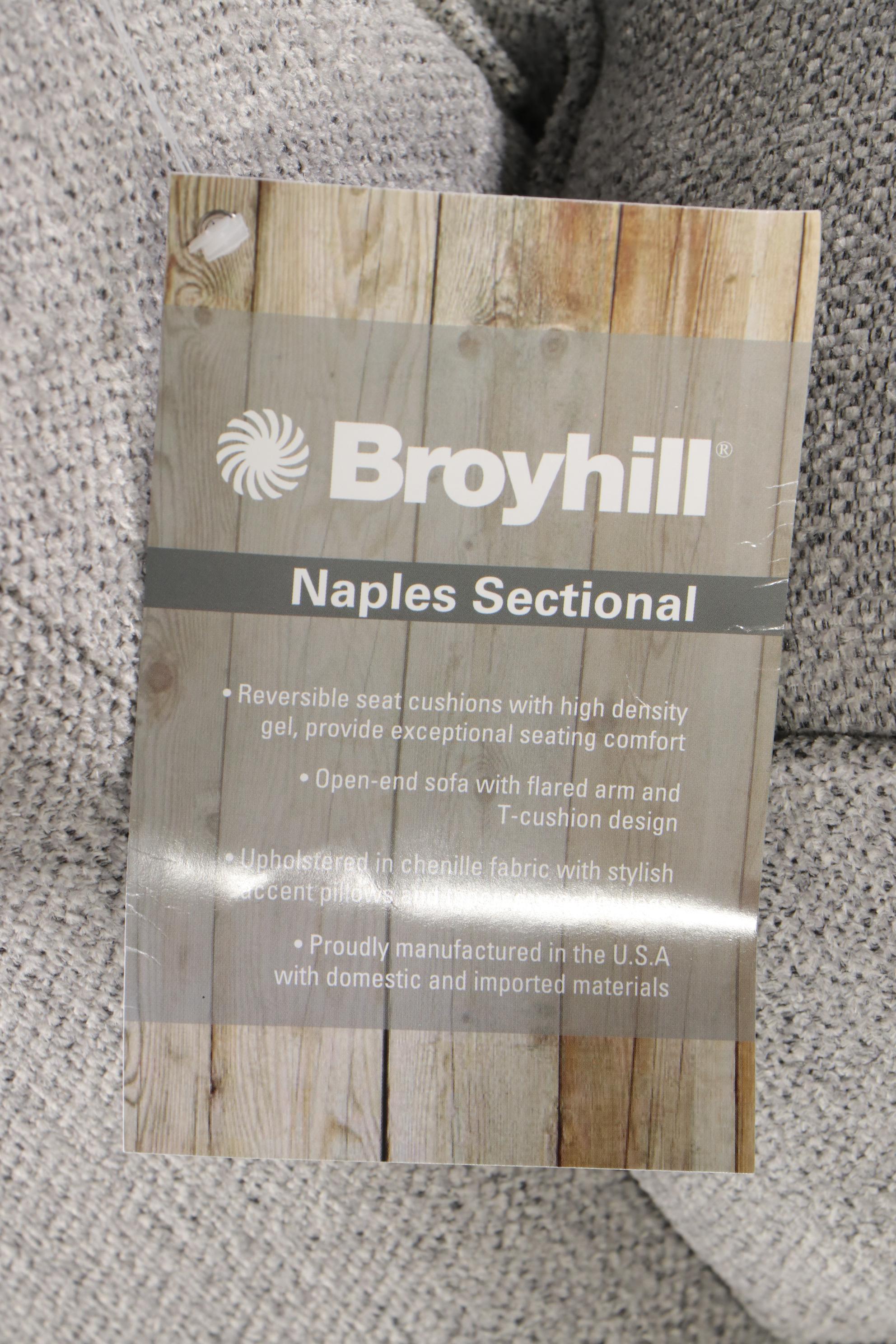 Broyhill "Naples" Upholstered Sectional Sofa