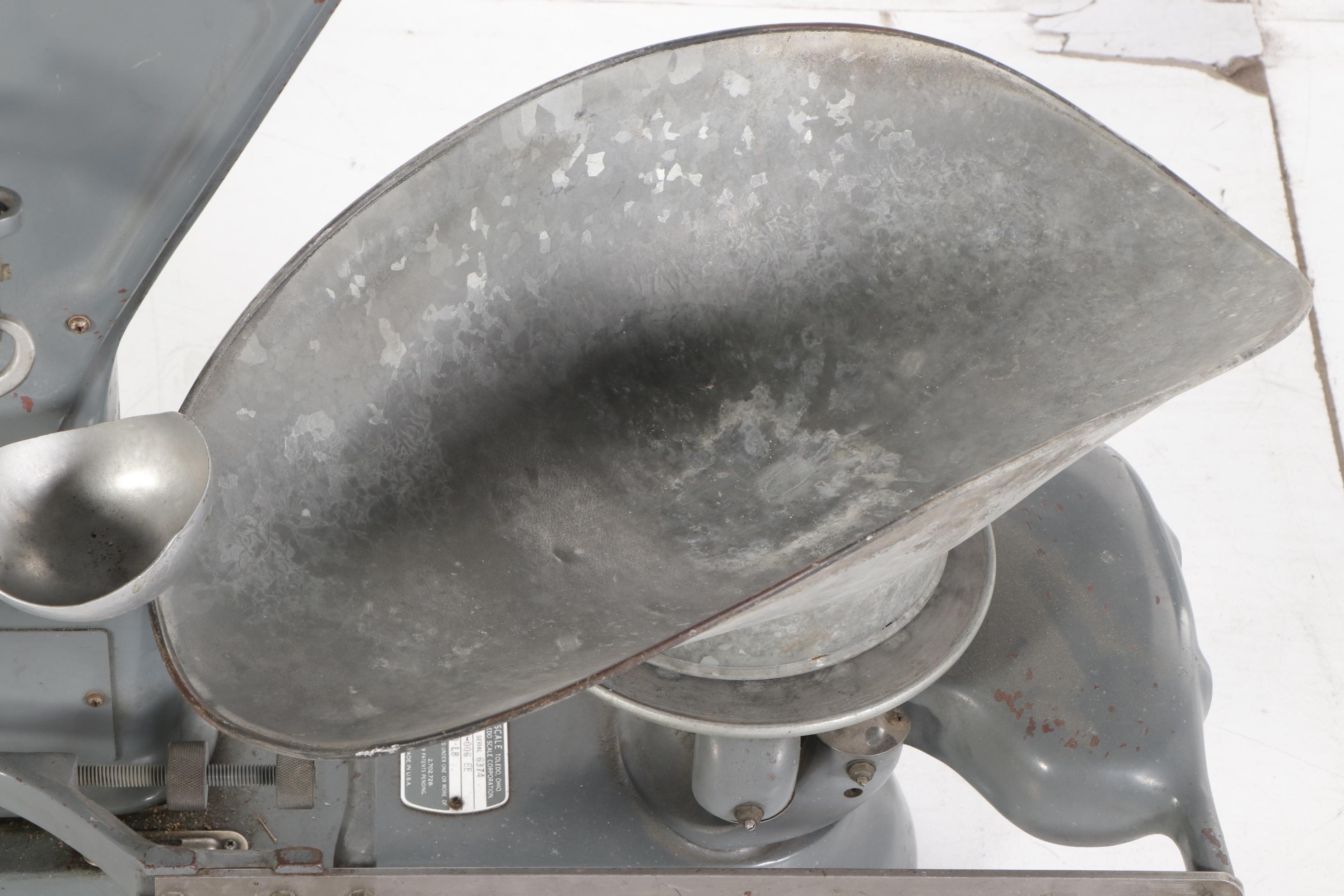 Toledo "Honest Weight" Model 4652 40 lbs Scale