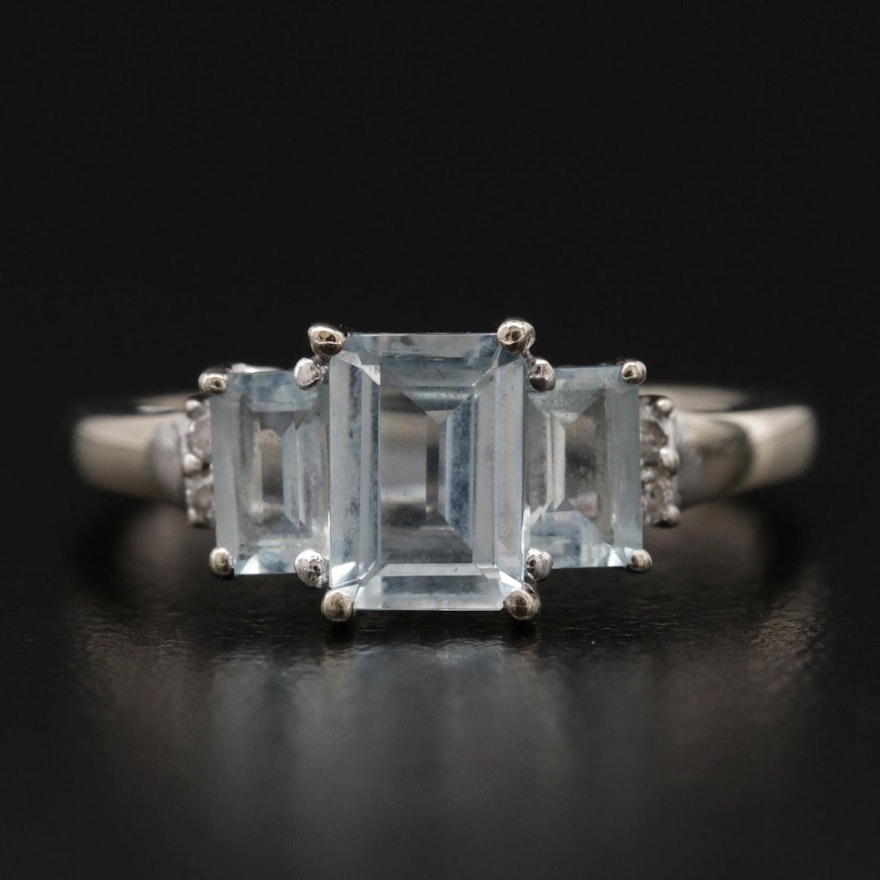 14K White Gold Aquamarine and Diamond Ring