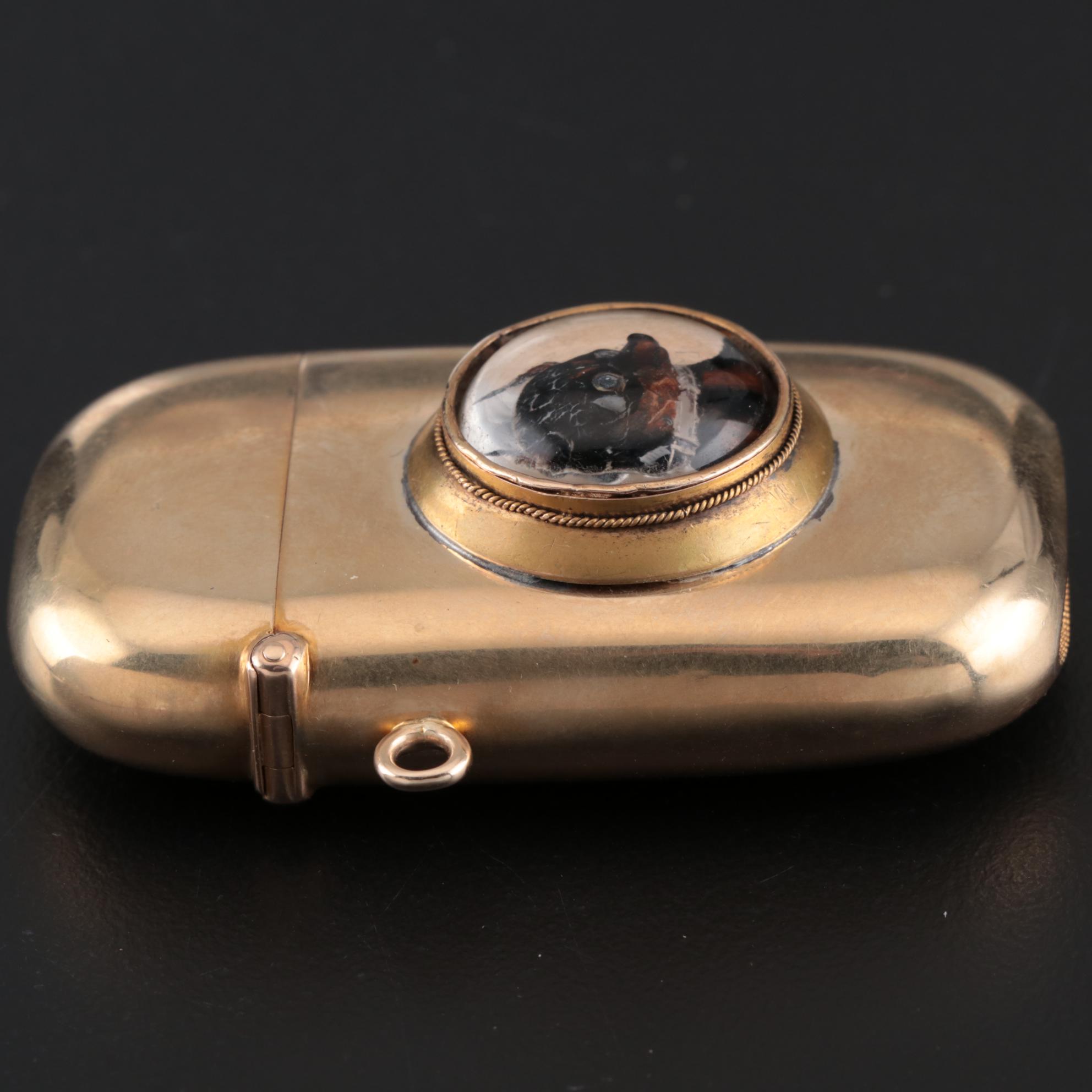 Carter, Gough & Co. 14K Yellow Gold Vesta Case With Chihuahua Cameo