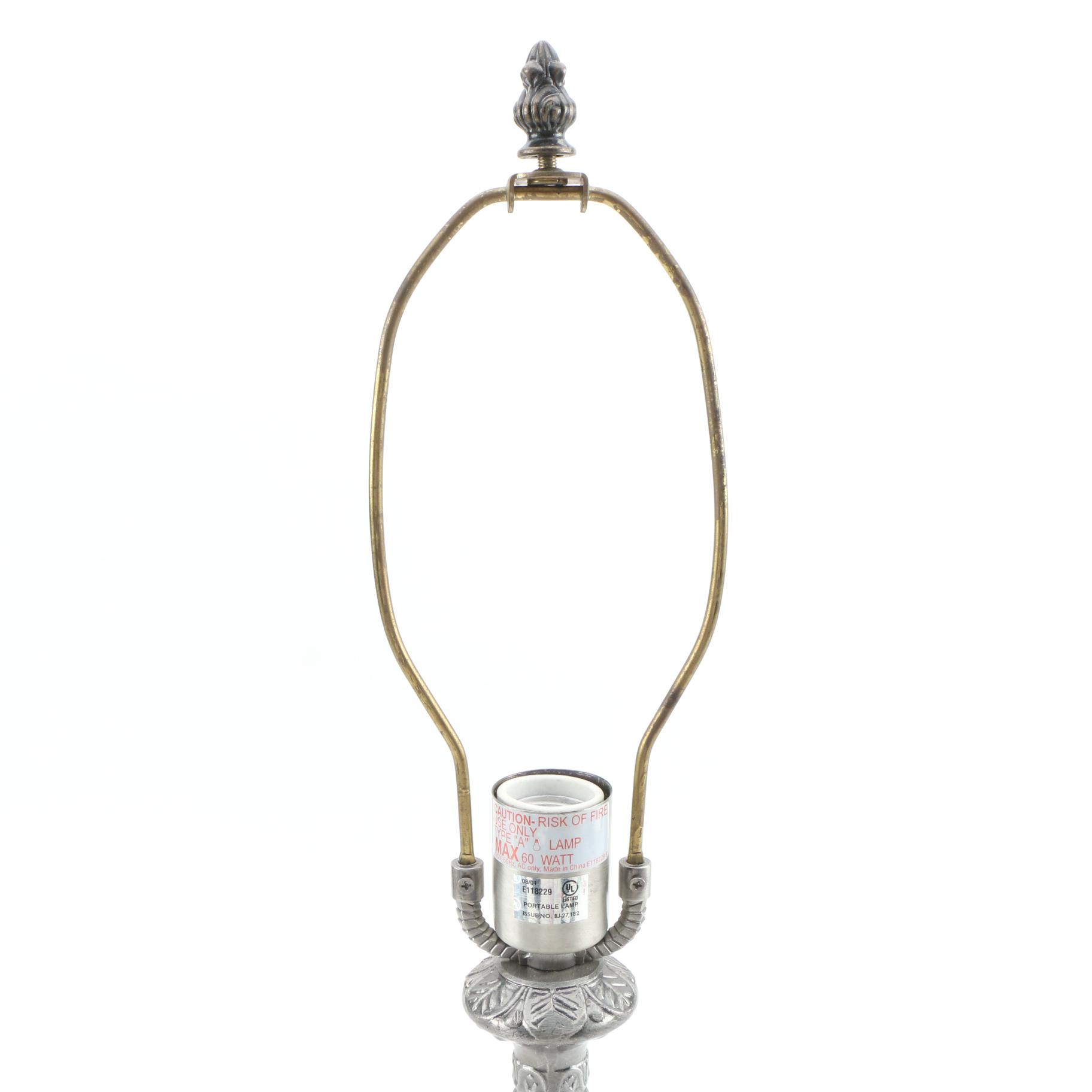 Tiffany Style Stained Glass Table Lamp, Late 20th Century