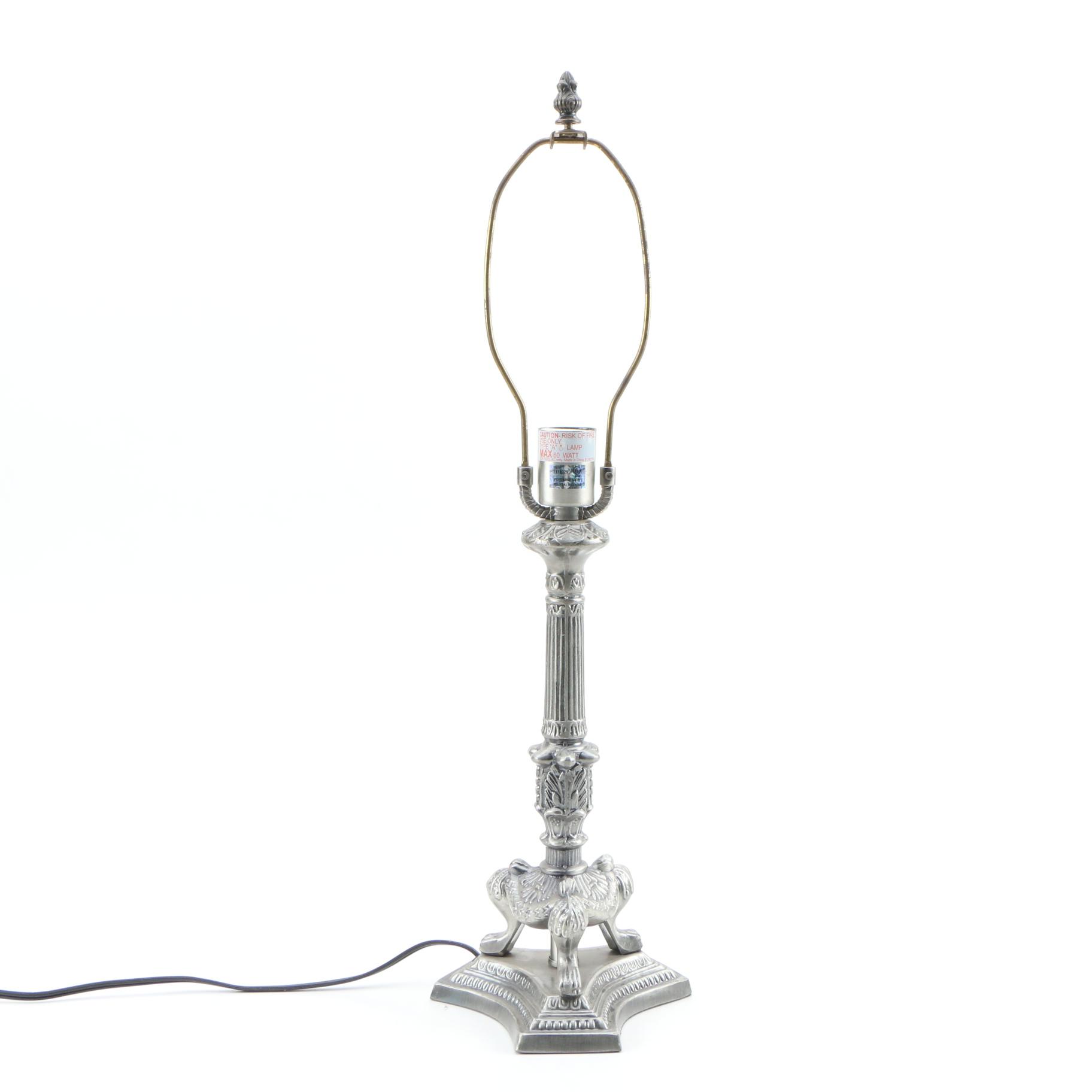 Tiffany Style Stained Glass Table Lamp, Late 20th Century