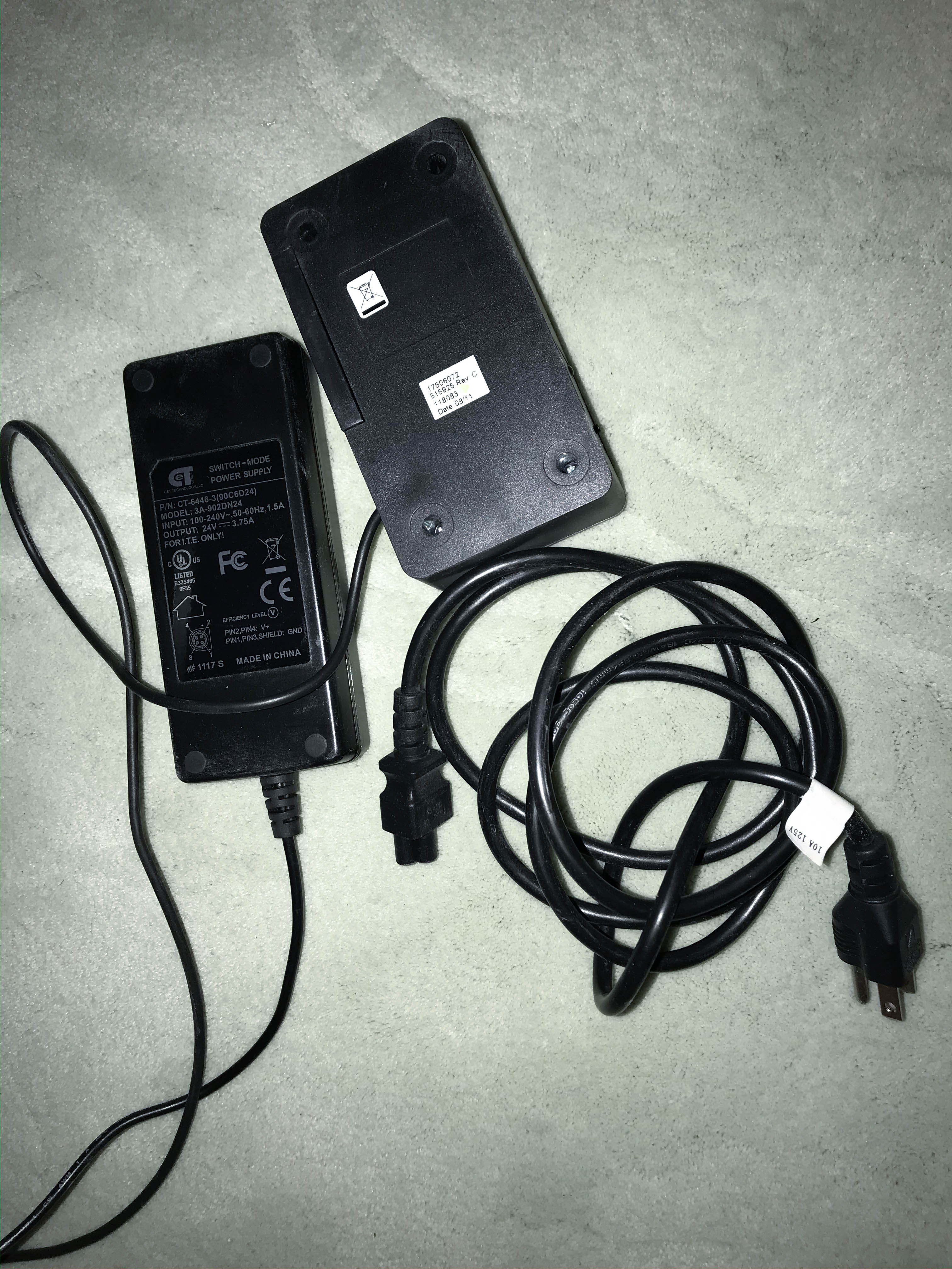 Leggett & Platt Queen Adjustable Platform Bed with Century Frame & Nightstand