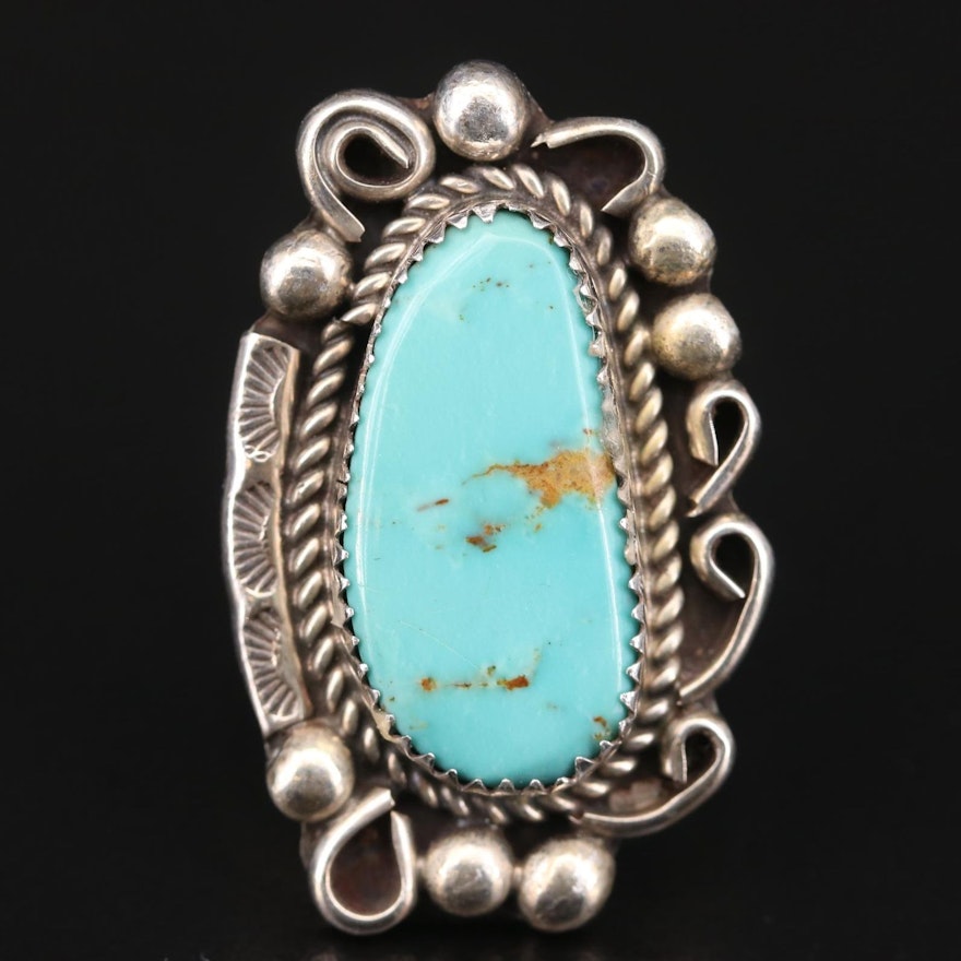 Southwestern Style Sterling Silver Turquoise Ring